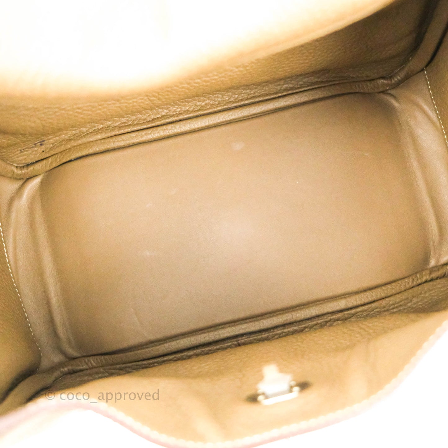Hermès Lindy 26 Taurillon Clemence Etoupe Palladium Hardware