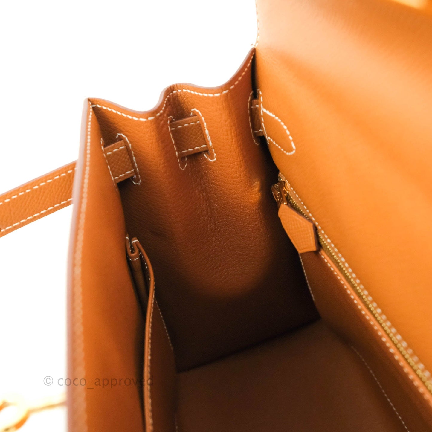 Hermès Kelly 28 Gold Epsom Gold Hardware