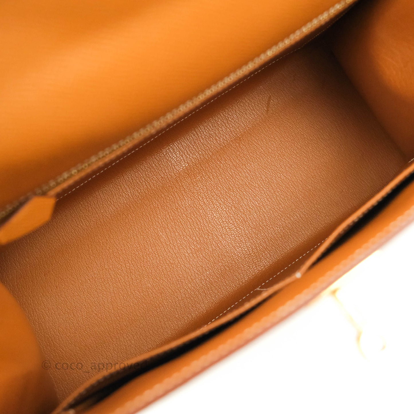 Hermès Kelly 28 Gold Epsom Gold Hardware