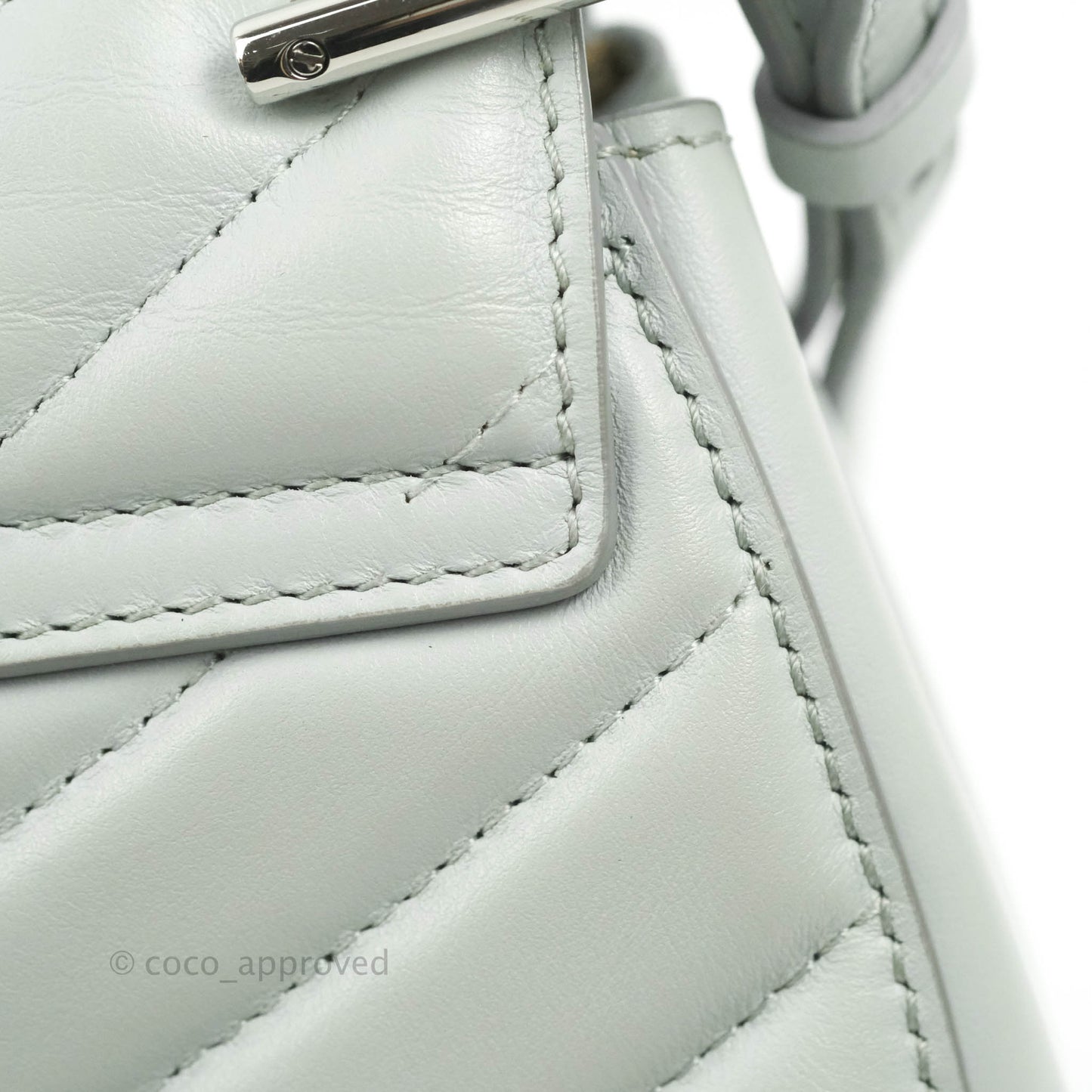 Chloe Quilted Mini Drew Bijou Crossbody Bag Airy Grey Smooth Calfskin Silver Hardware