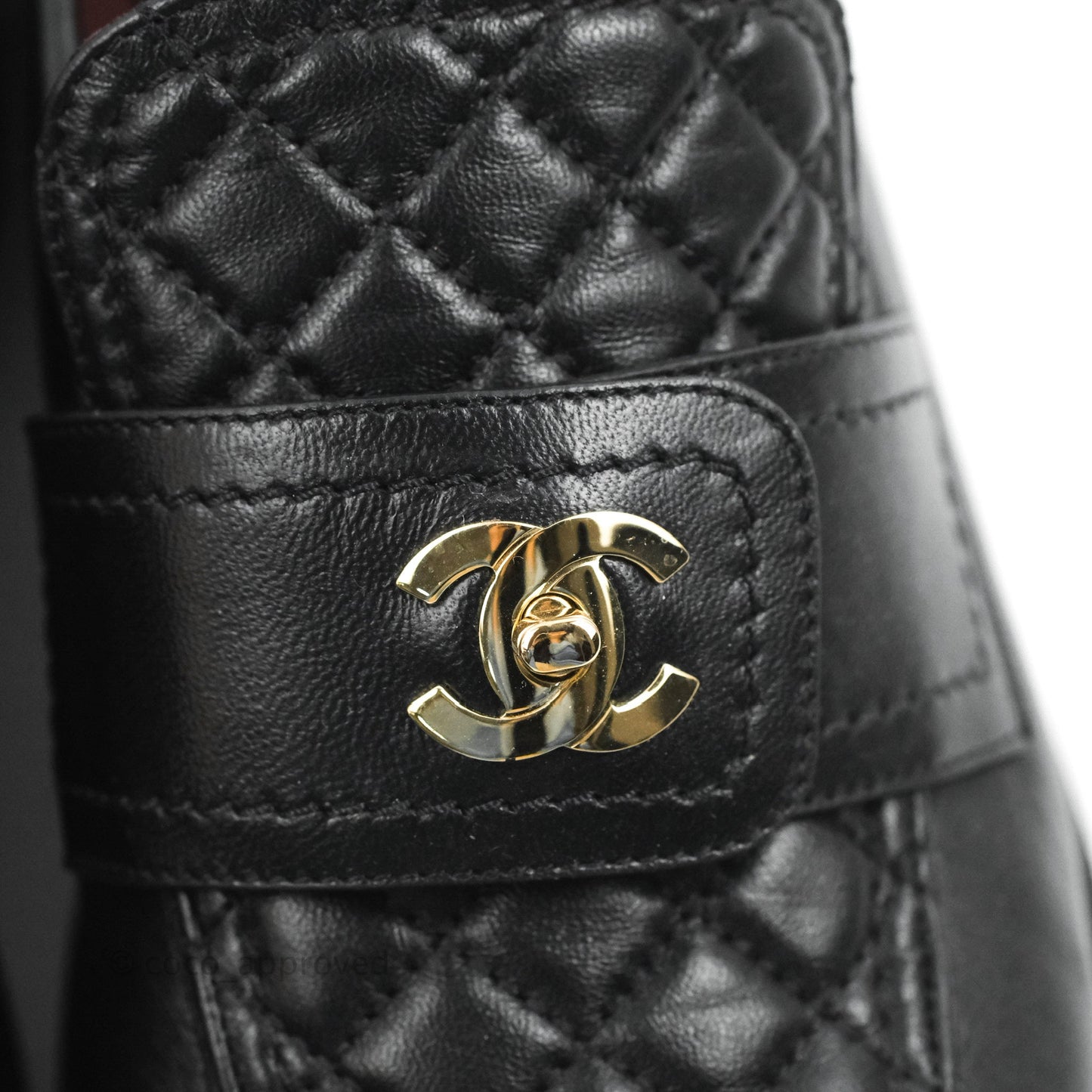 Chanel CC Turnlock Loafers Quilted Black Calfskin Gold Hardware Size 40