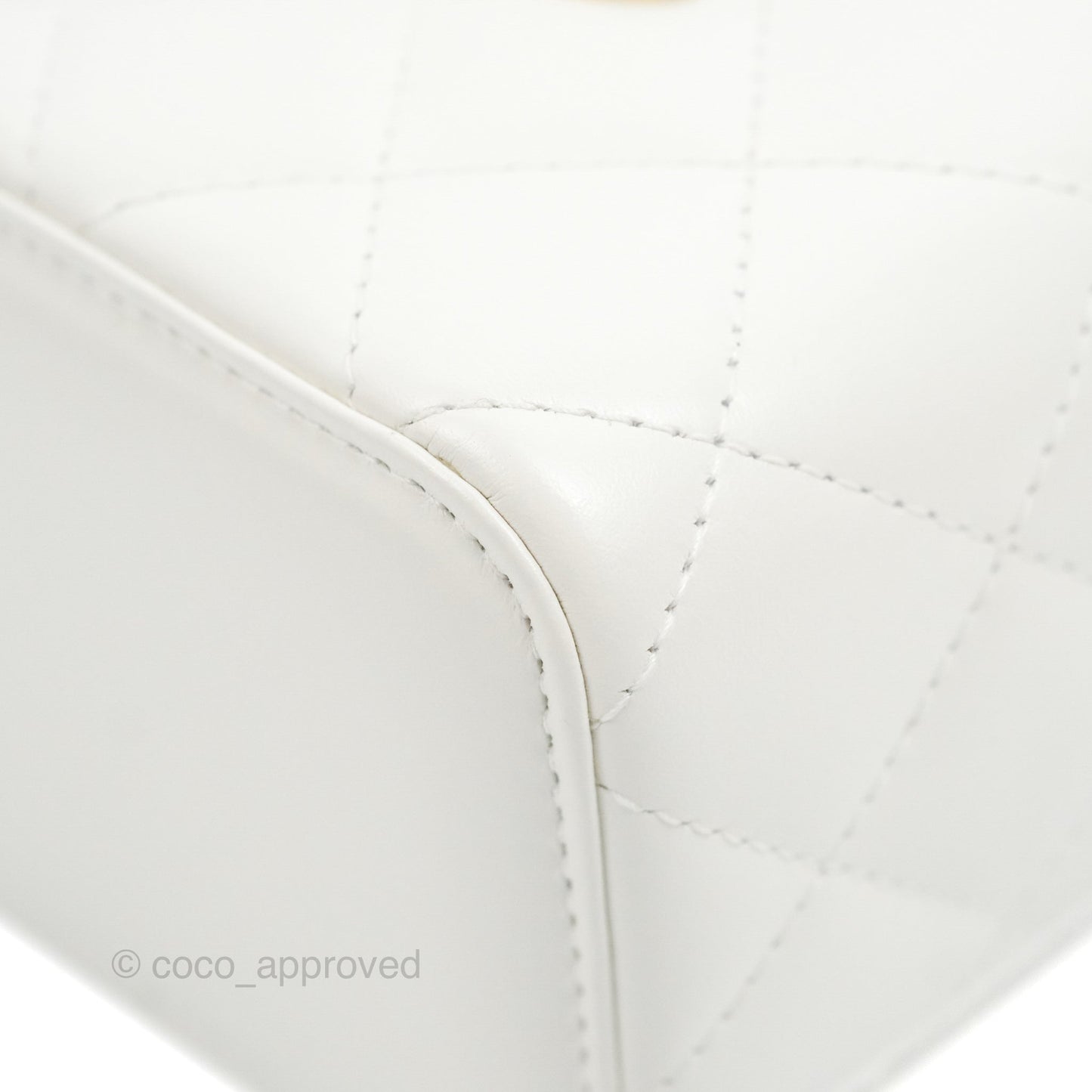 Chanel Quilted Mini Perfect Fit Vanity With Chain White Calfskin Aged Gold Hardware