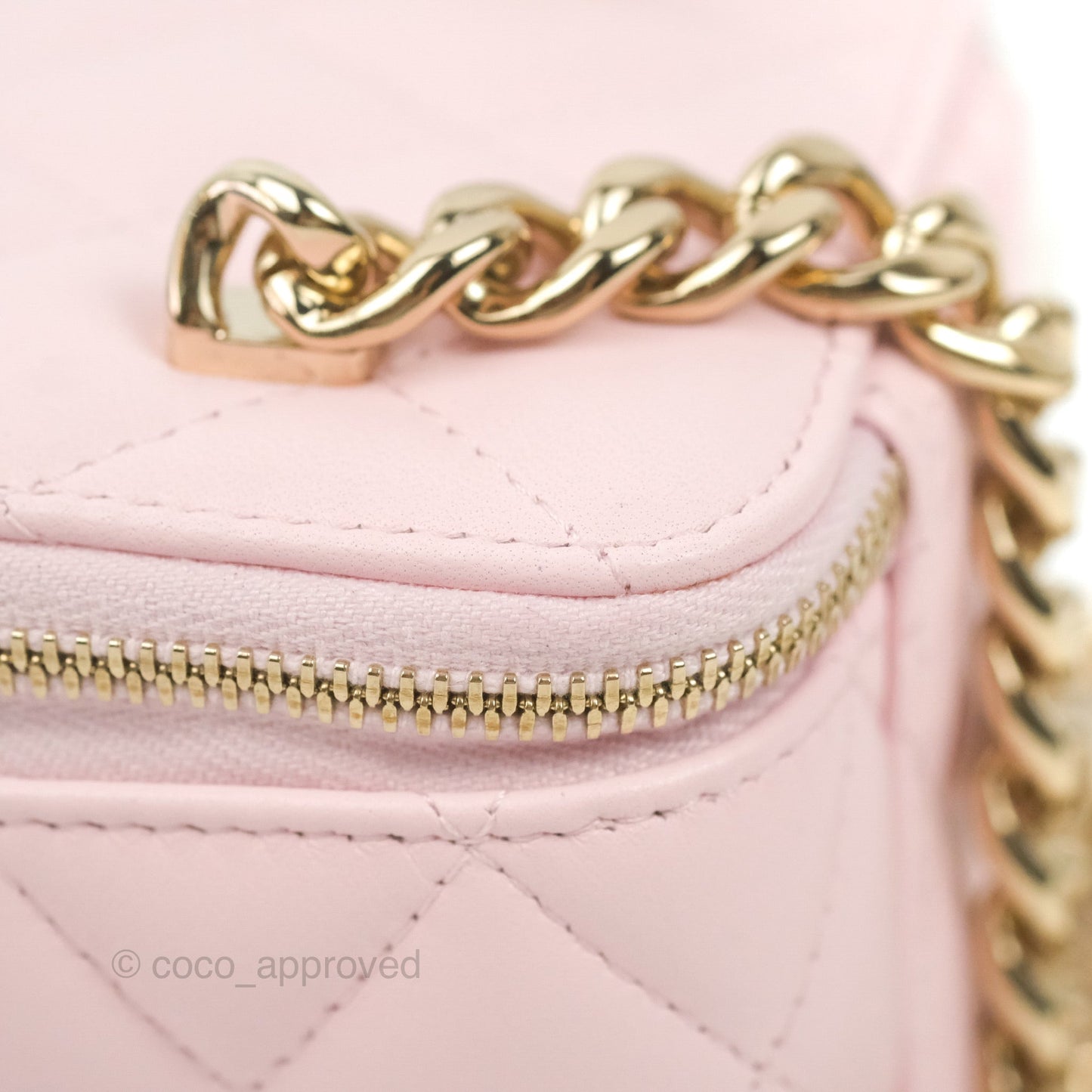 Chanel Mini Vanity With Coco Chain Light Pink Lambskin Gold Hardware