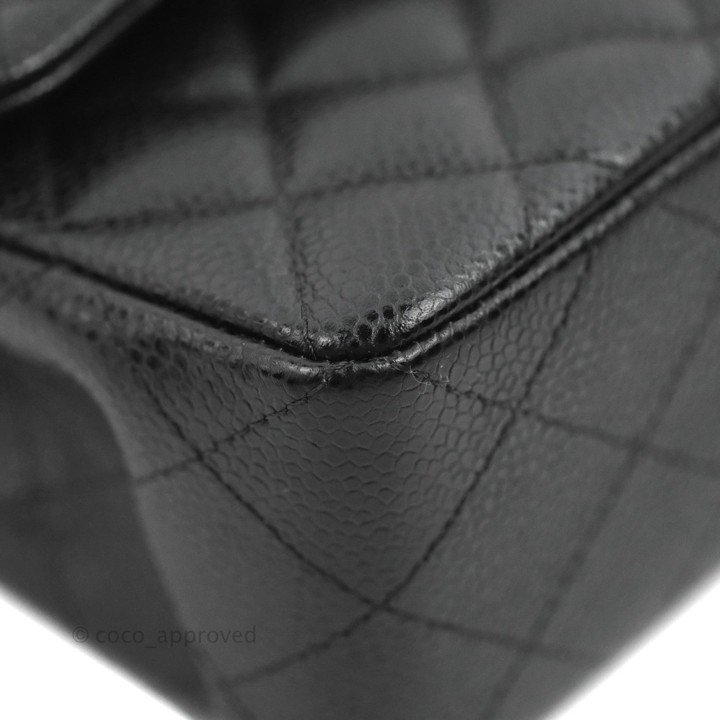 Chanel S/M Small Classic Quilted Flap Black Caviar Gold Hardware