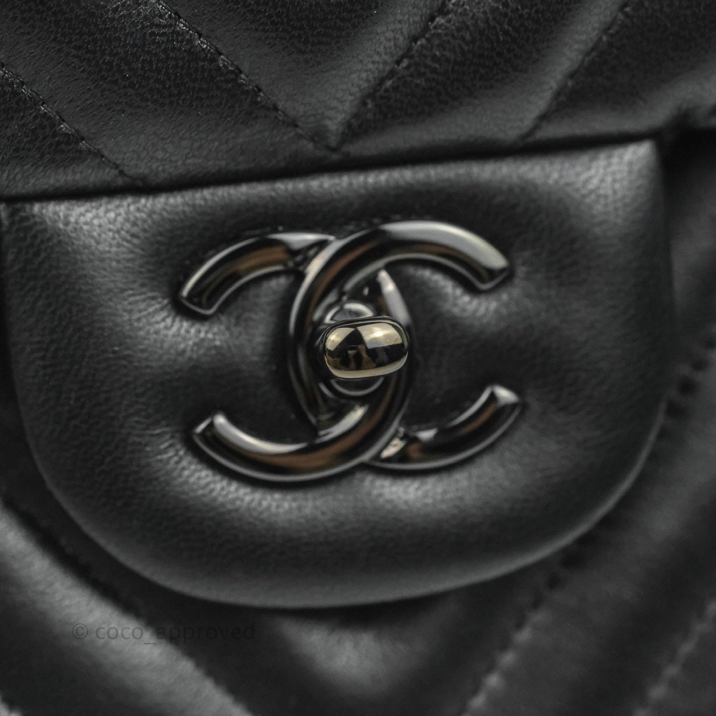 Chanel Jumbo Double Flap So Black Chevron Lambskin Black Hardware⁣⁣