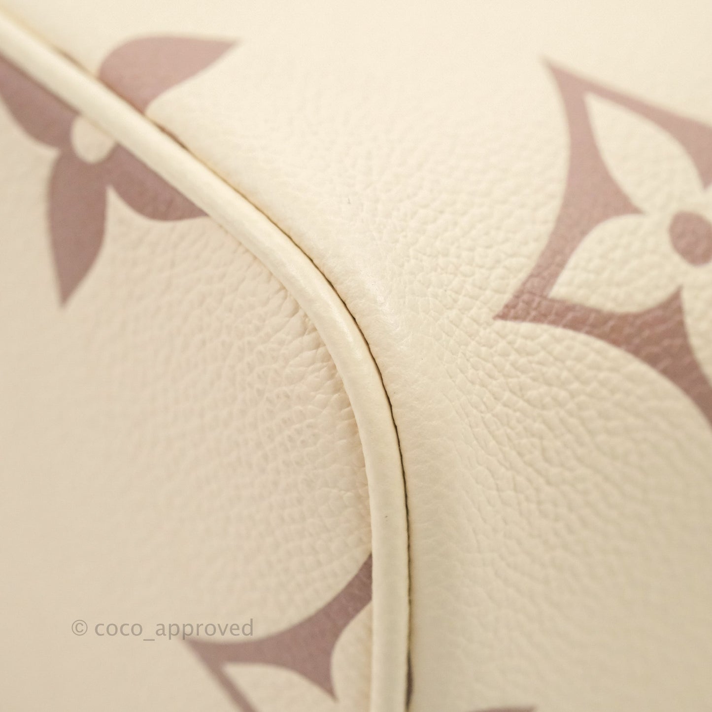 Louis Vuitton Empreinte Monogram Giant Vanity PM Creme Bois De Rose