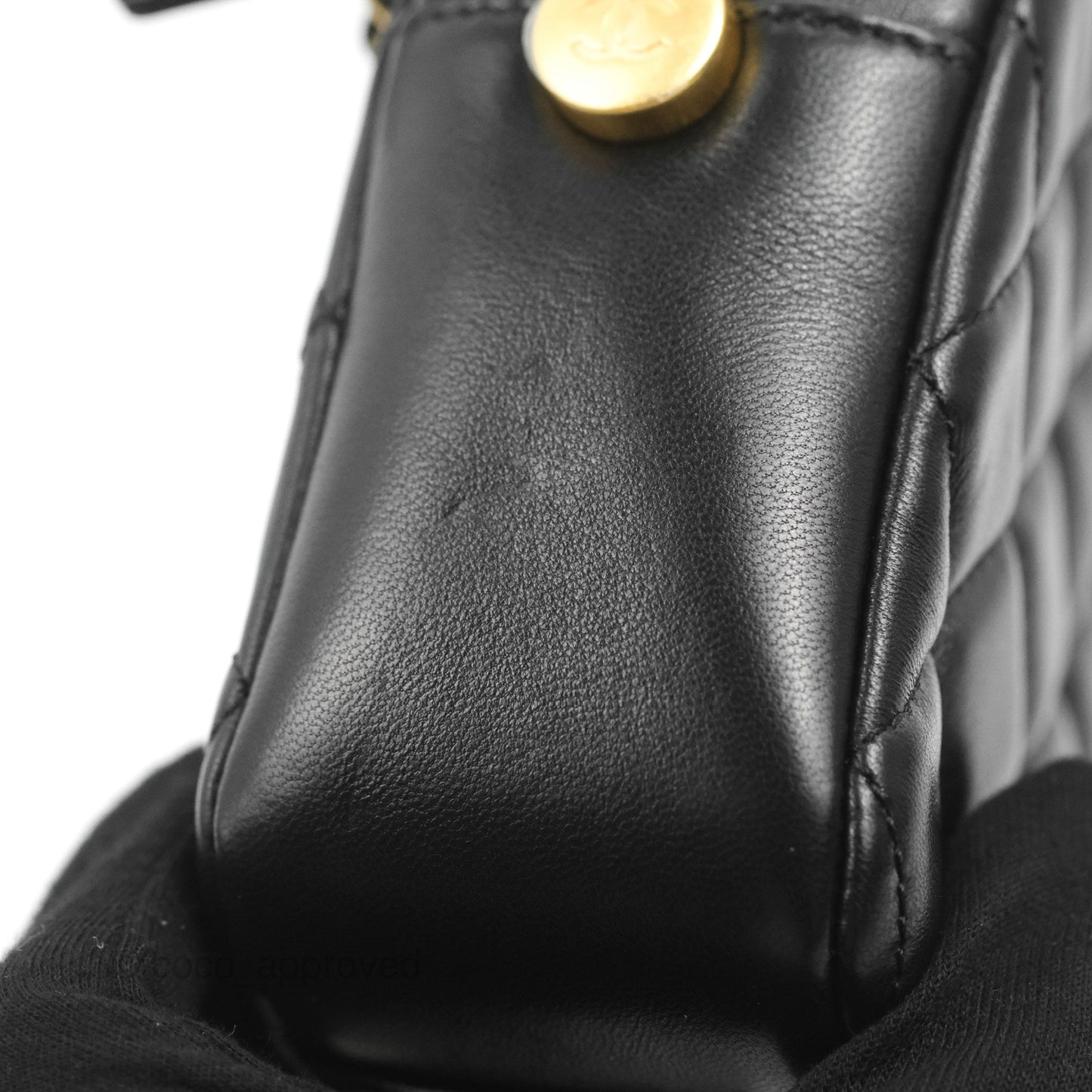 Chanel Quilted CC Pearl Crush Camera Case Black Lambskin Gold Hardware