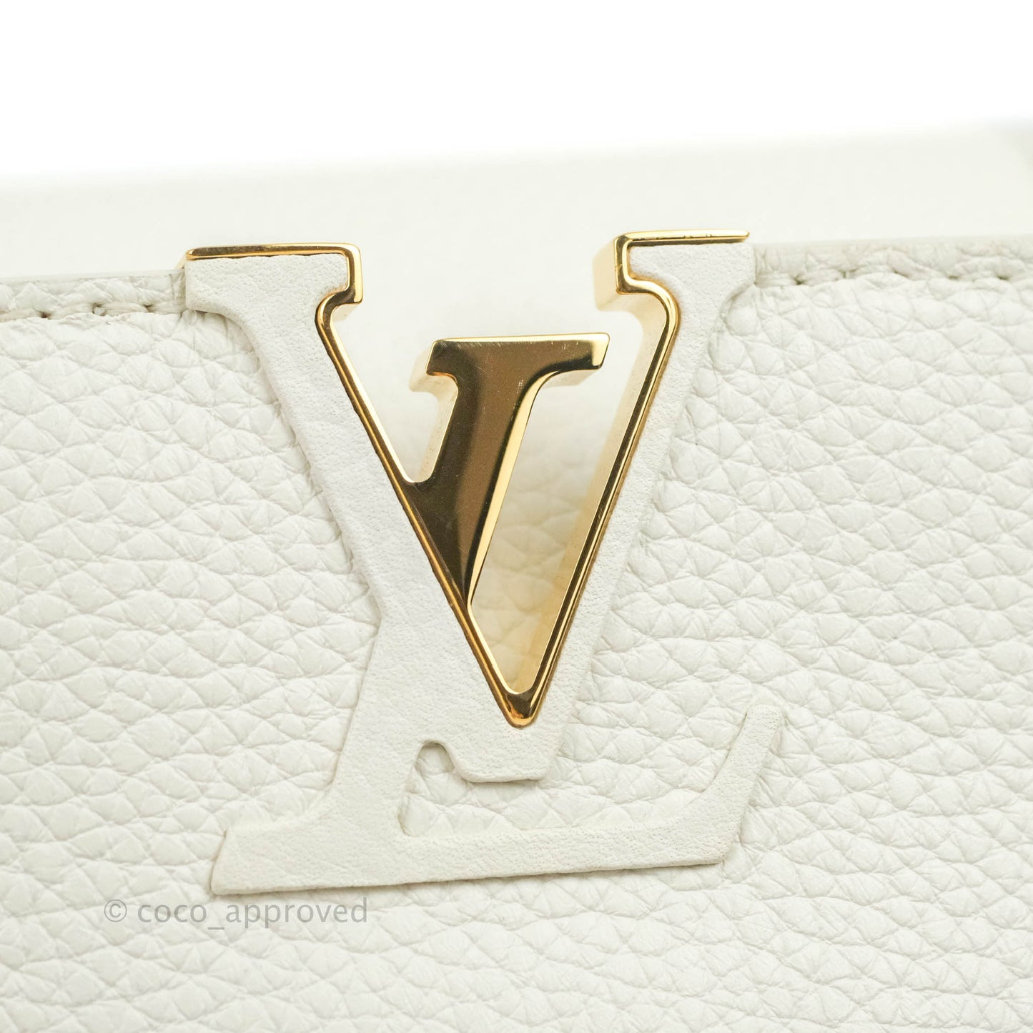 Louis Vuitton Taurillon Capucines BB Snow