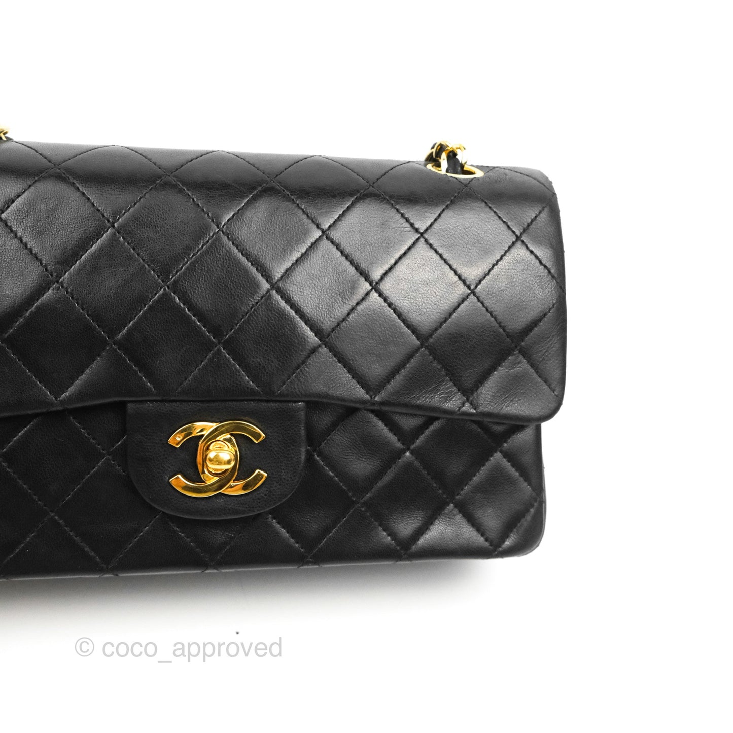 Chanel Classic Vintage Double Flap M/L Black Lambskin Gold Hardware