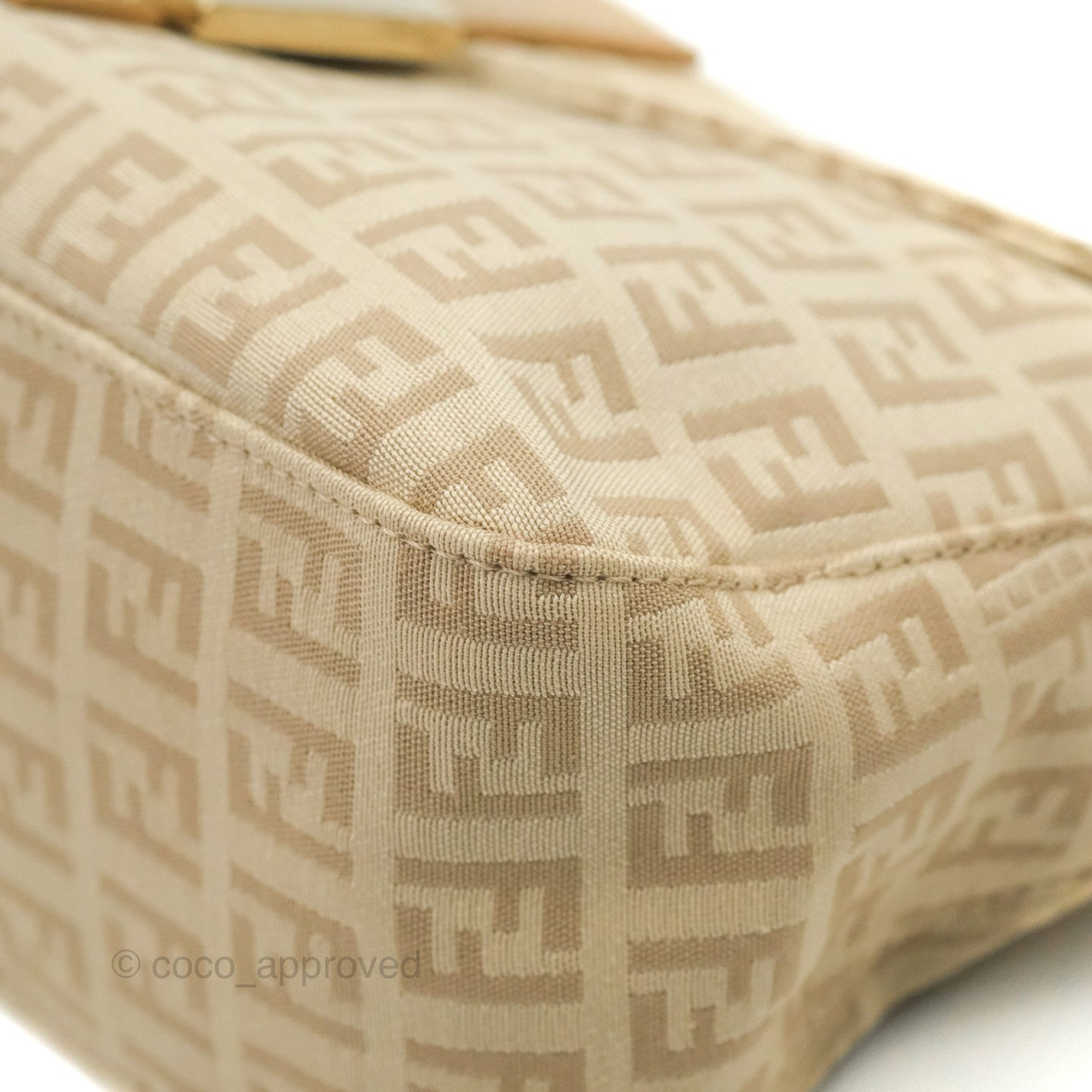 Fendi Vintage Baguette Shoulder Bag Beige Zucchino Canvas