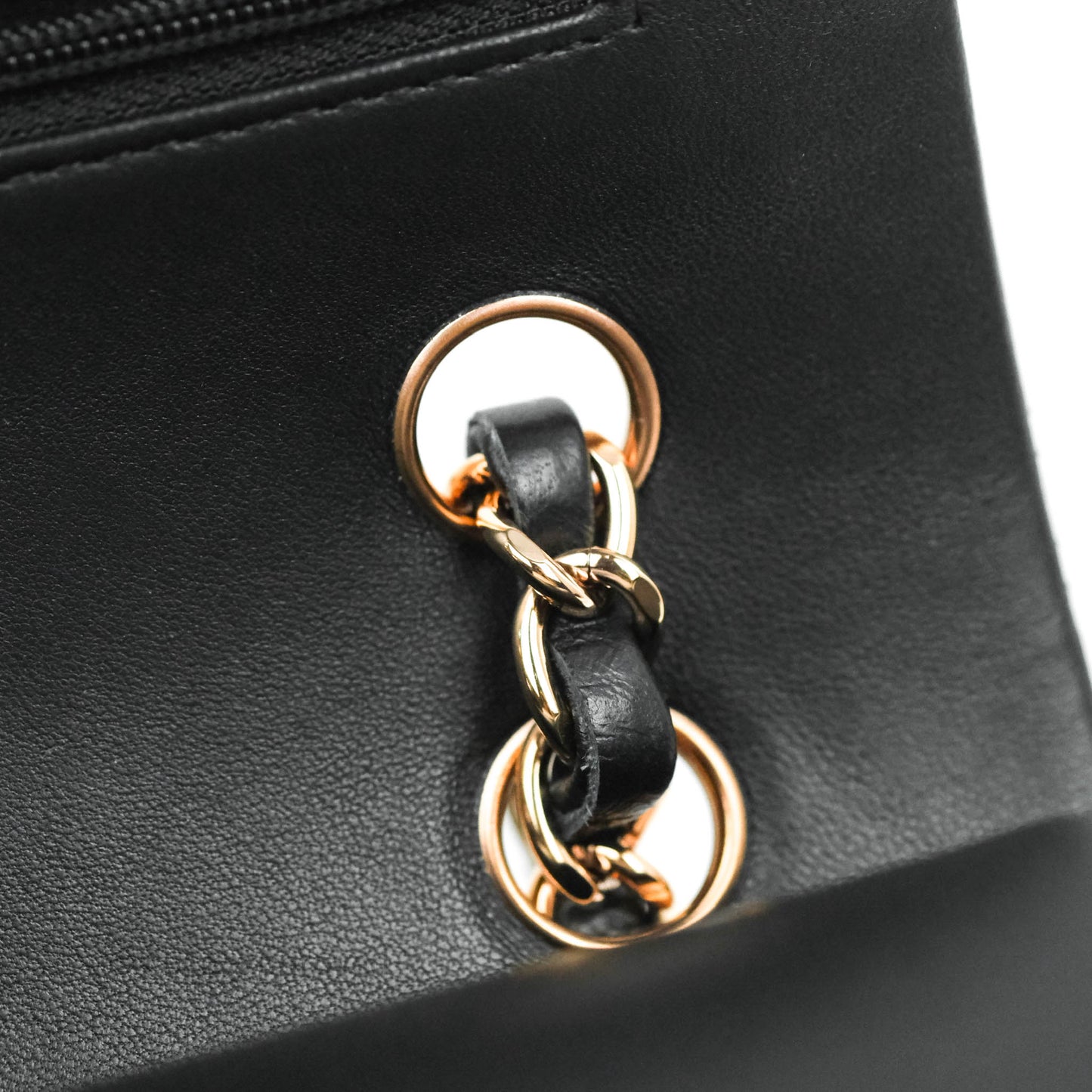Chanel Classic Small S/M Flap Black Lambskin Rose Pink-Gold Hardware