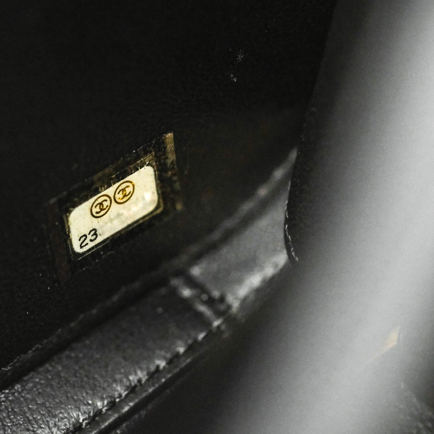 Chanel Quilted Medium CC Filigree Vanity Case Beige Caviar Gold Hardware