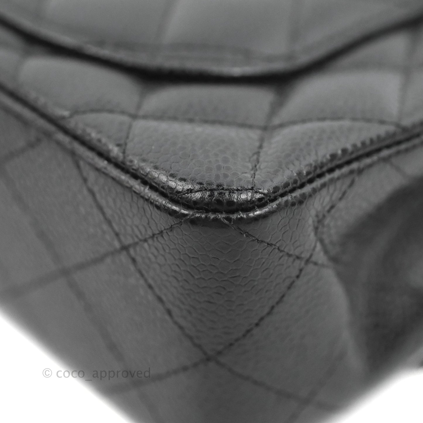Chanel S/M Small Classic Quilted Flap Black Caviar Gold Hardware