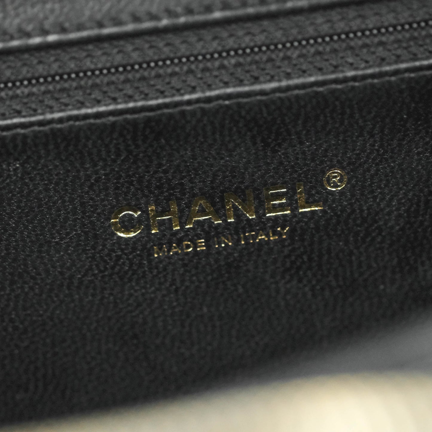 Chanel Quilted Medium CC Filigree Vanity Case Black Caviar Gold Hardware