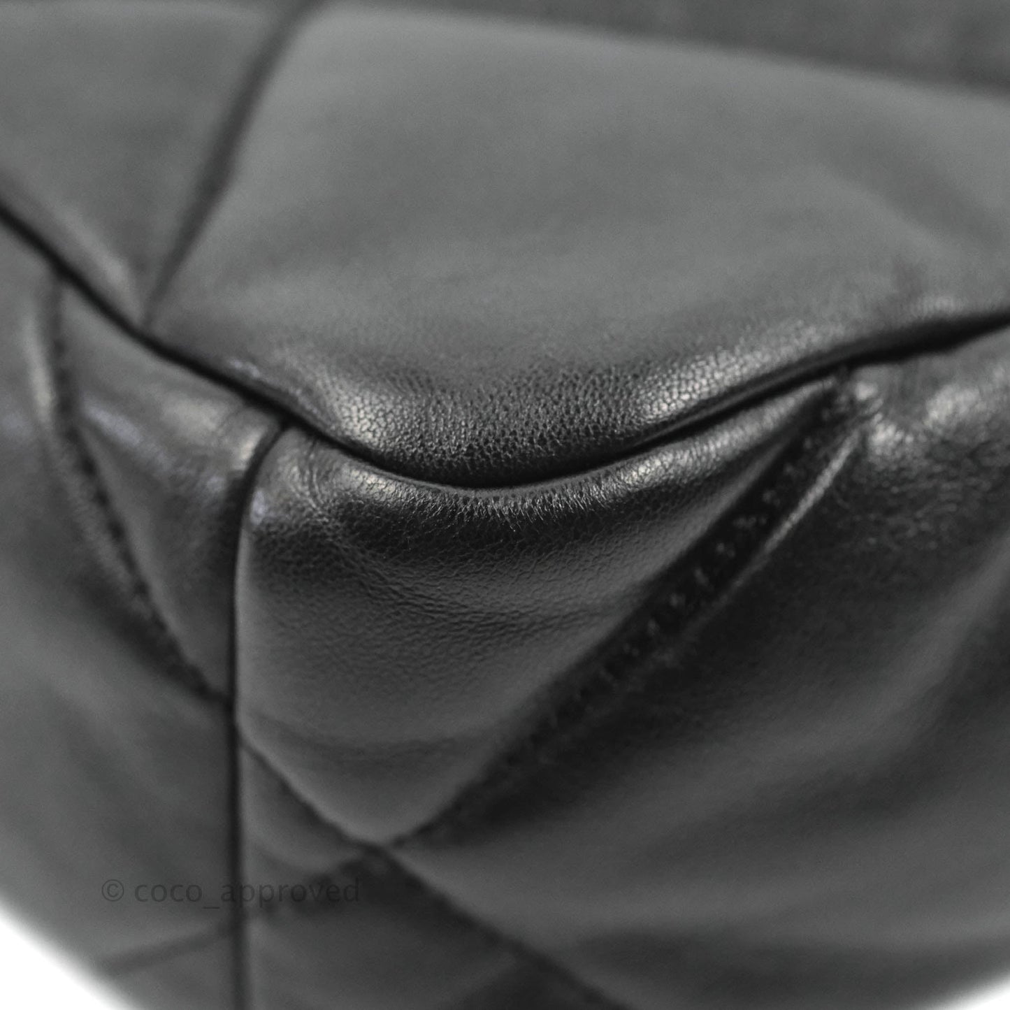 Chanel 19 Small Black Lambskin Mixed Hardware 21K