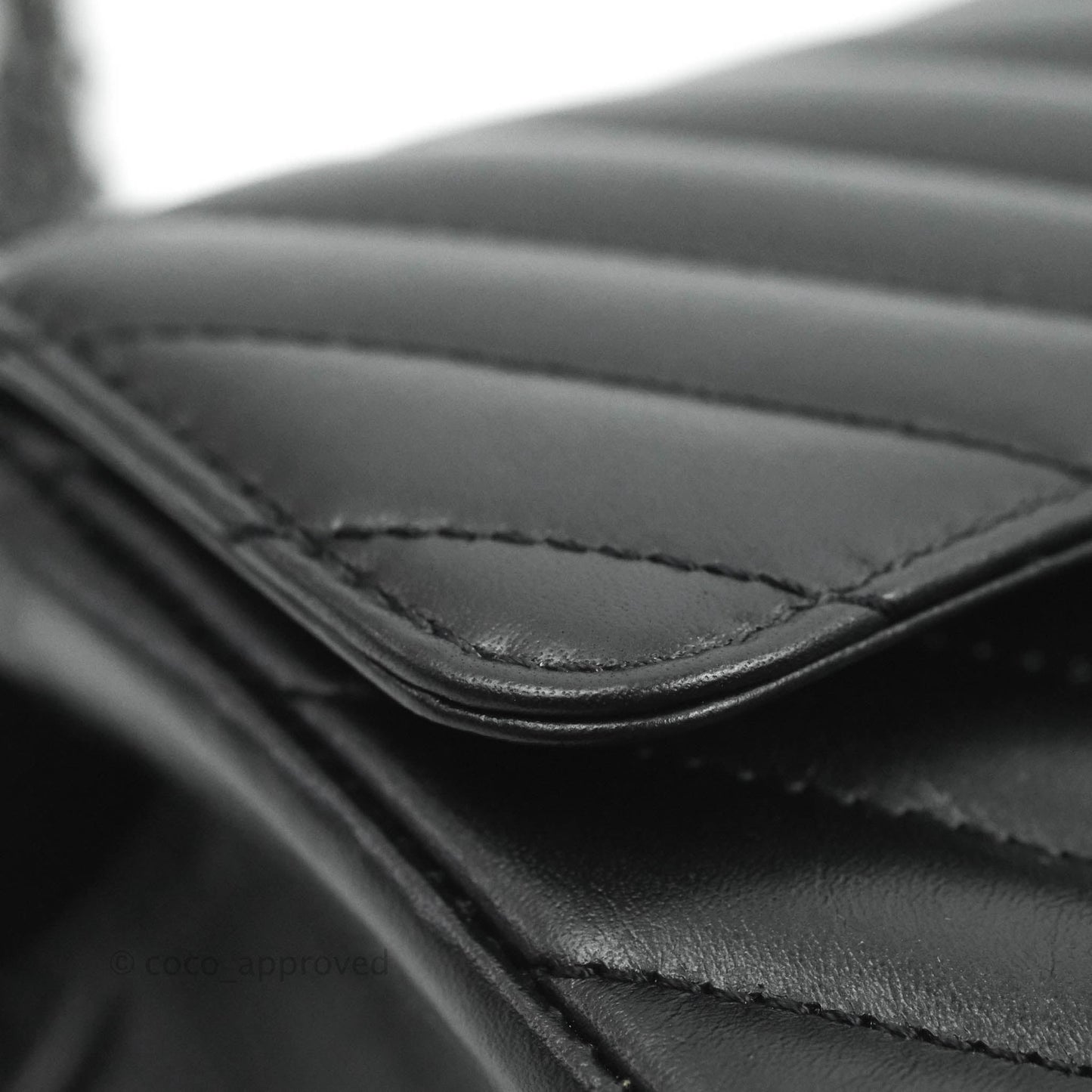 Chanel Mini Reissue 224 So Black Chevron Calfskin Black Hardware
