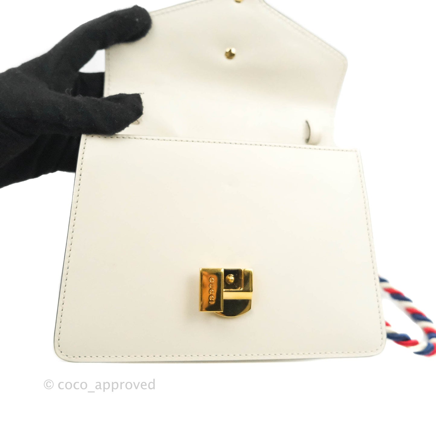 Gucci Mini Sylvie Top Handle White Calfskin Shoulder Bag⁣ ⁣⁣⁣⁣⁣⁣⁣⁣⁣⁣⁣⁣⁣⁣⁣⁣With Strap