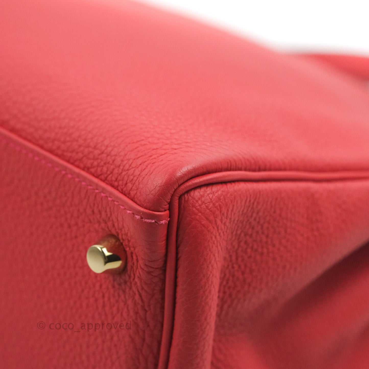 Hermès Retourne Taurillon Kelly 28 Rouge Pivoine Clemence Gold Hardware