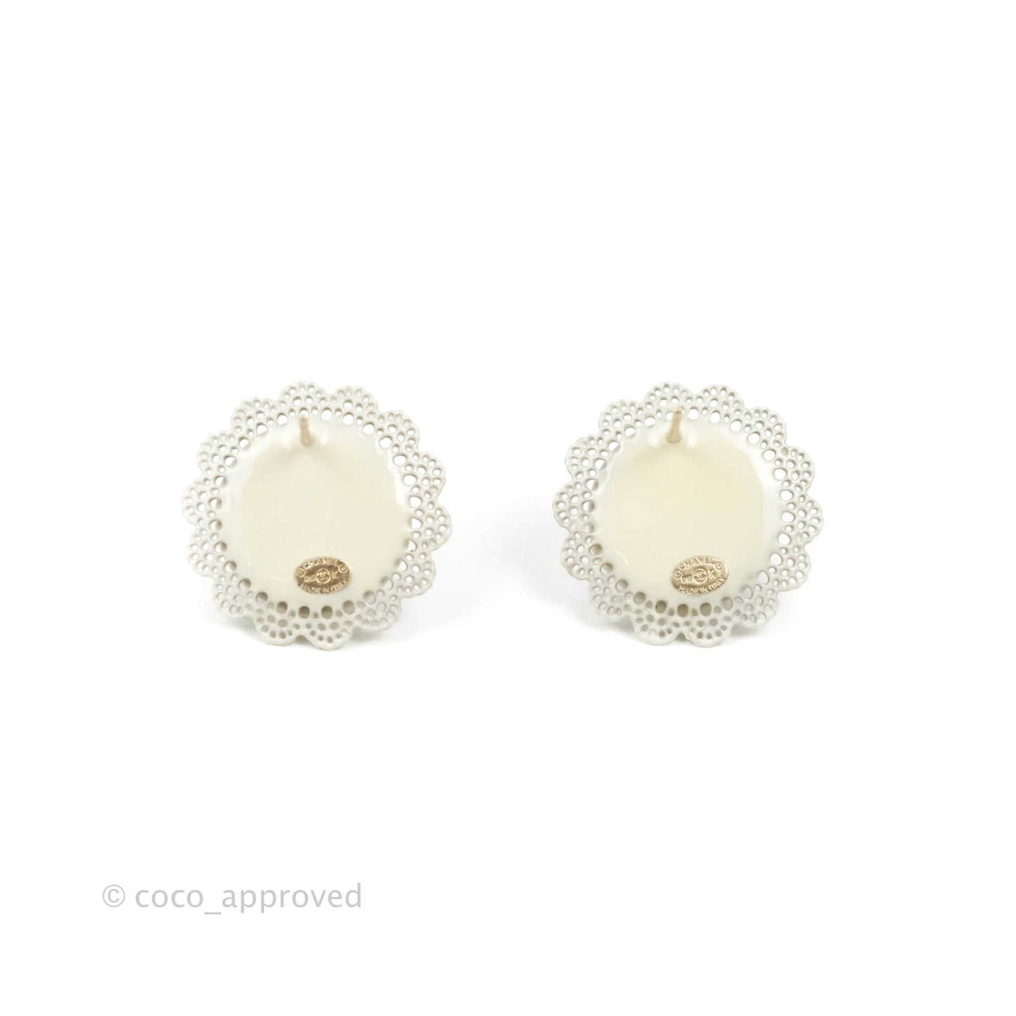 Chanel CC Pearl Round Earrings 15K