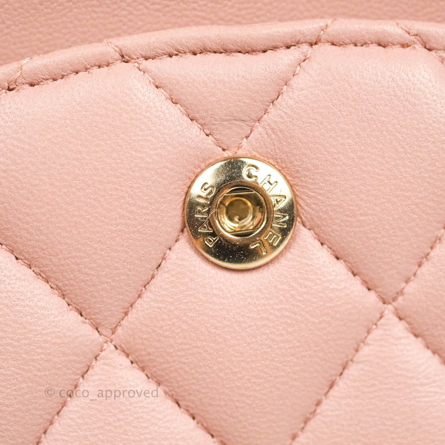 Chanel Classic M/L Medium Flap Quilted Light Pink Lambskin Matte Gold Hardware