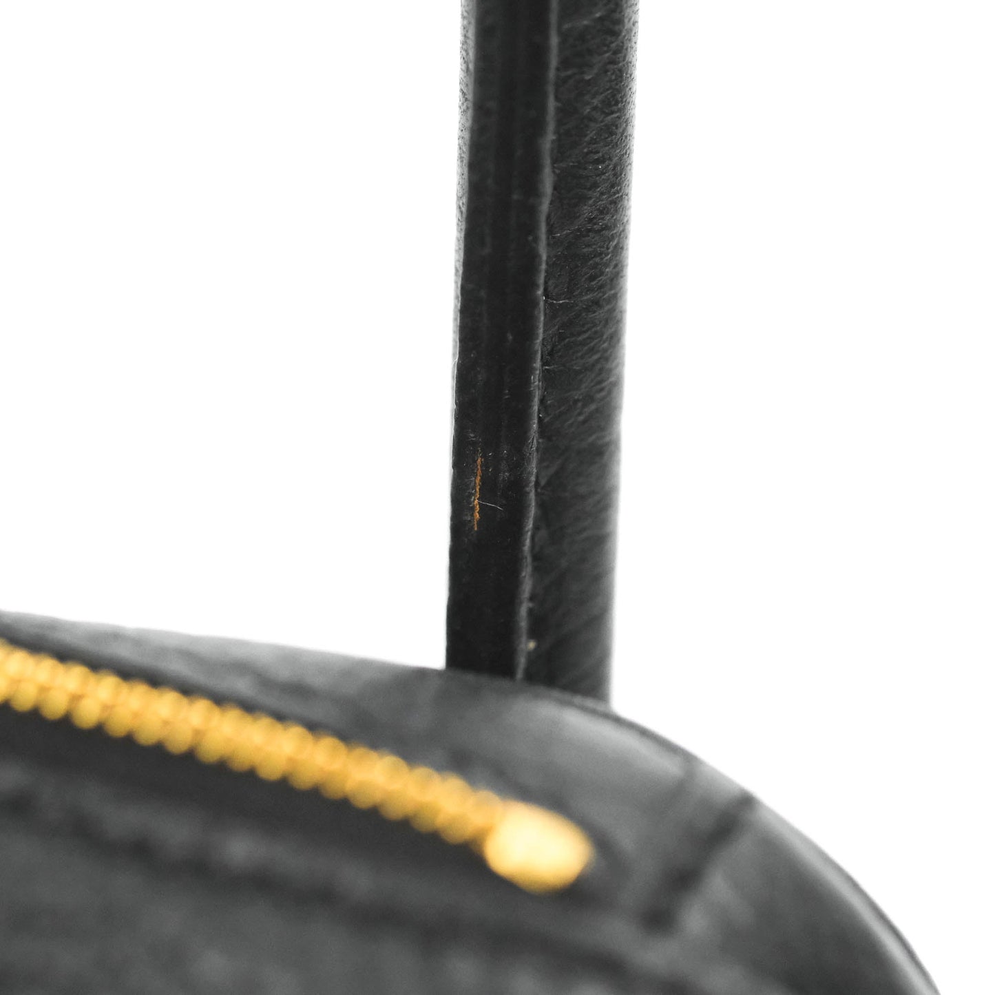 Hermès Lindy 26 Taurillion Clemence Black Gold Hardware
