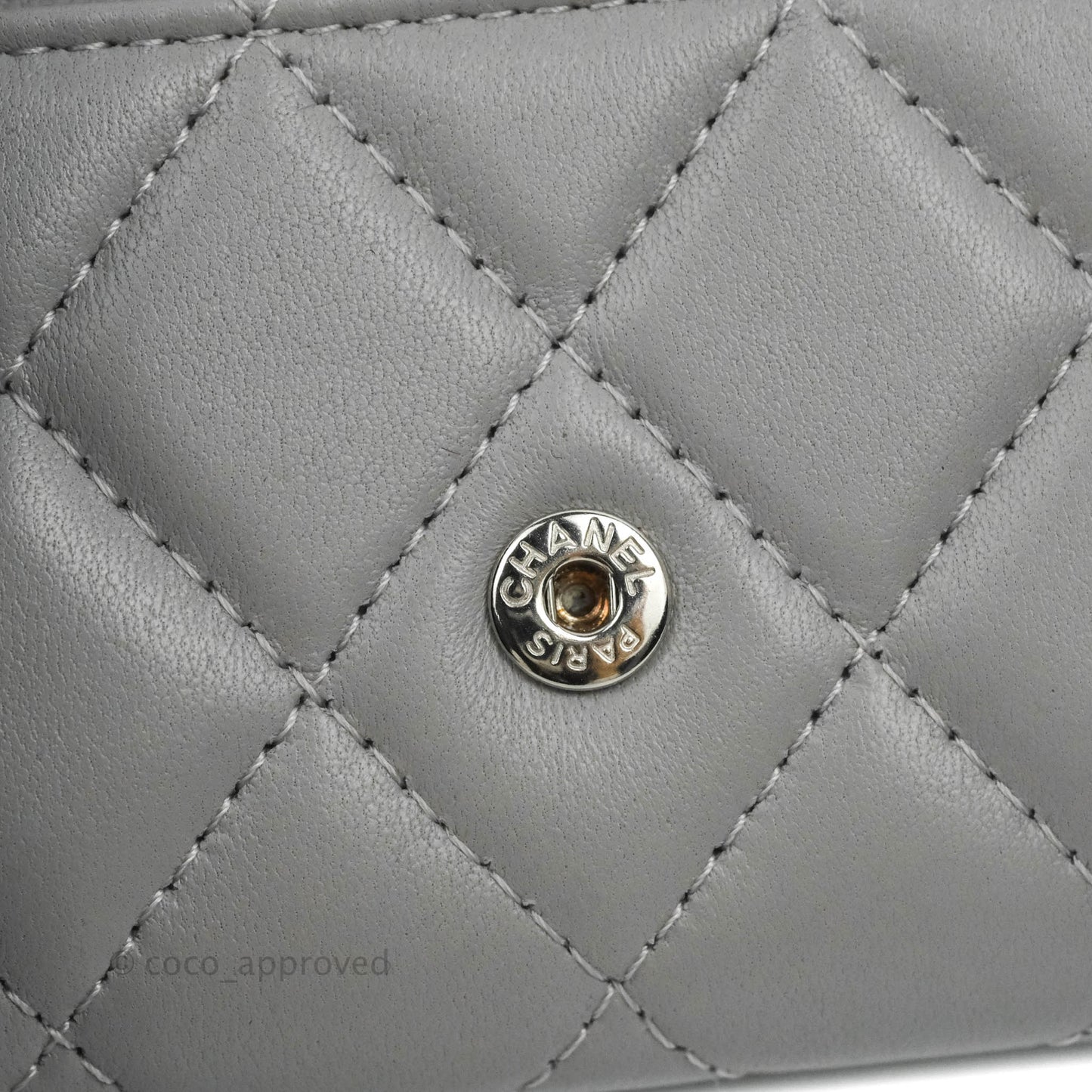 Chanel Quilted Flap Card Holder Grey Lambskin Silver Hardware