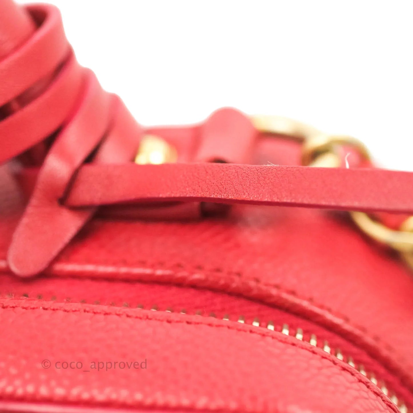 Chanel Quilted Medium CC Filigree Vanity Case Red Caviar Gold Hardware