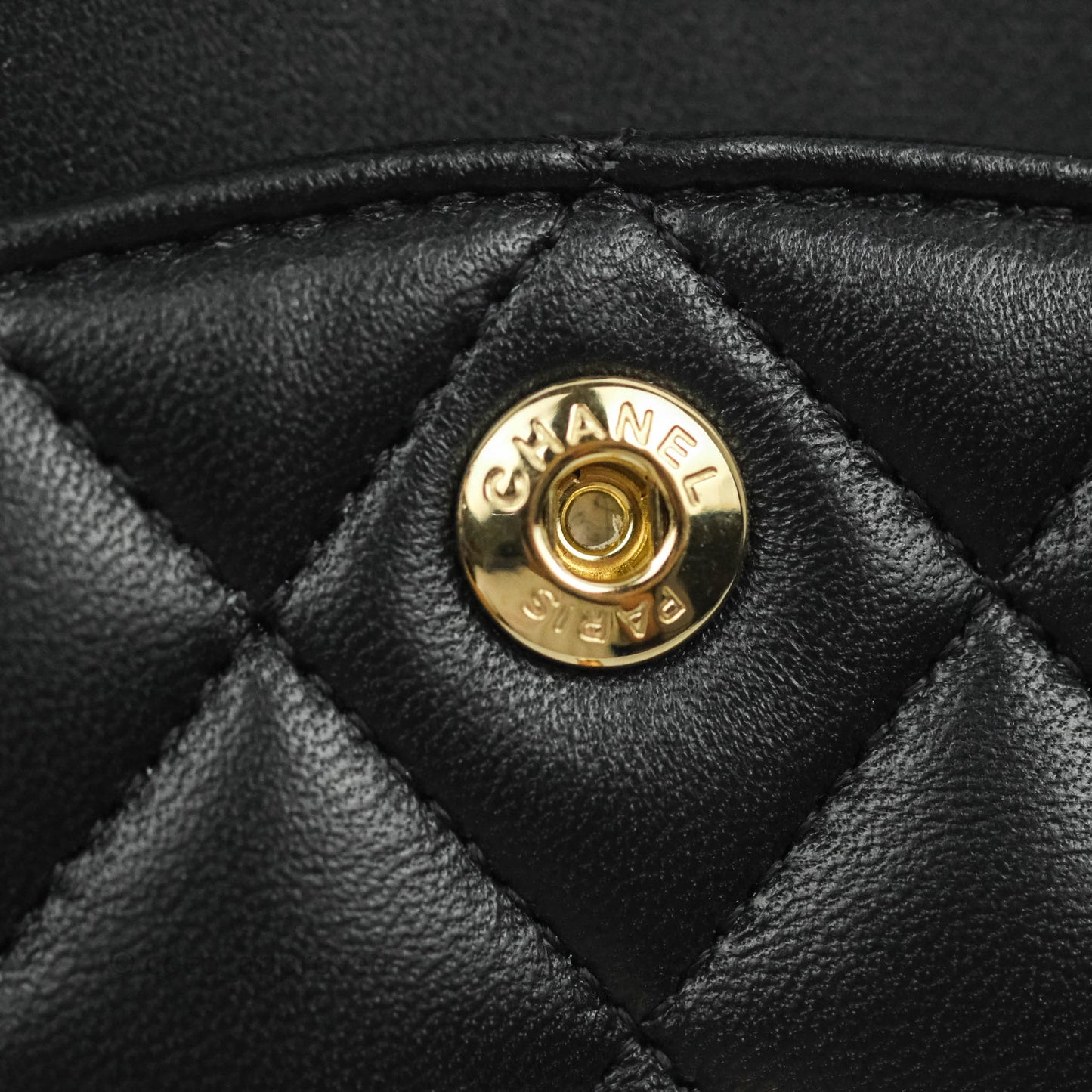 Chanel Classic Small S/M Flap Black Lambskin Rose Pink-Gold Hardware