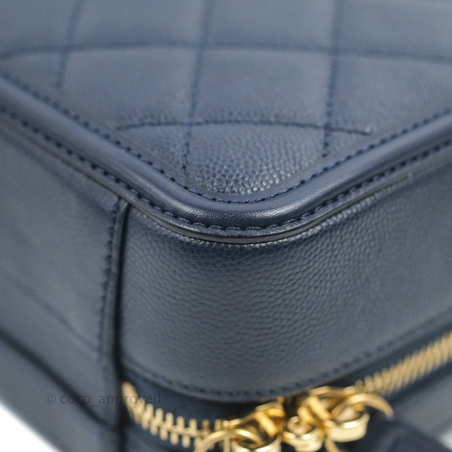 Chanel Quilted Small CC Filigree Vanity Case Navy Caviar Gold Hardware