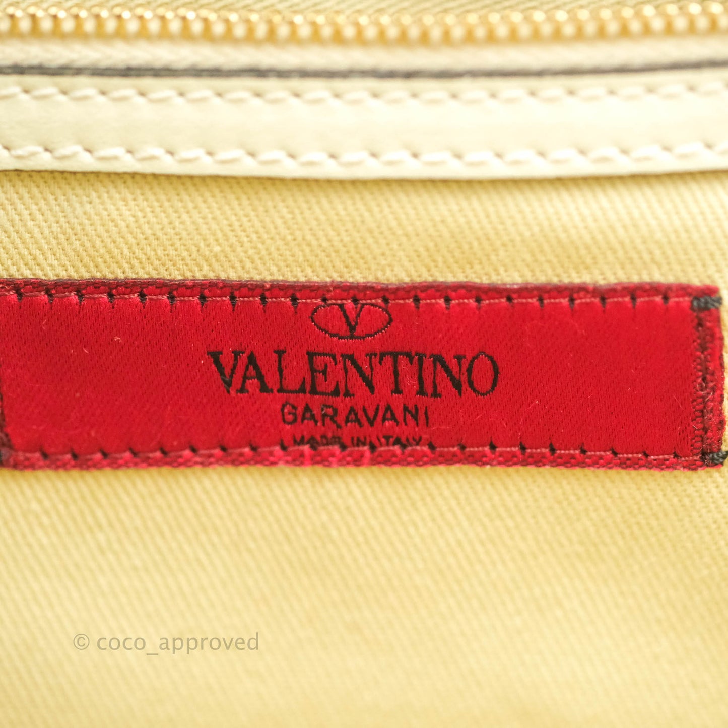 Valentino Garavani Rockstud Mini Trapeze Shoulder Bag White Calfskin Gold Hardware