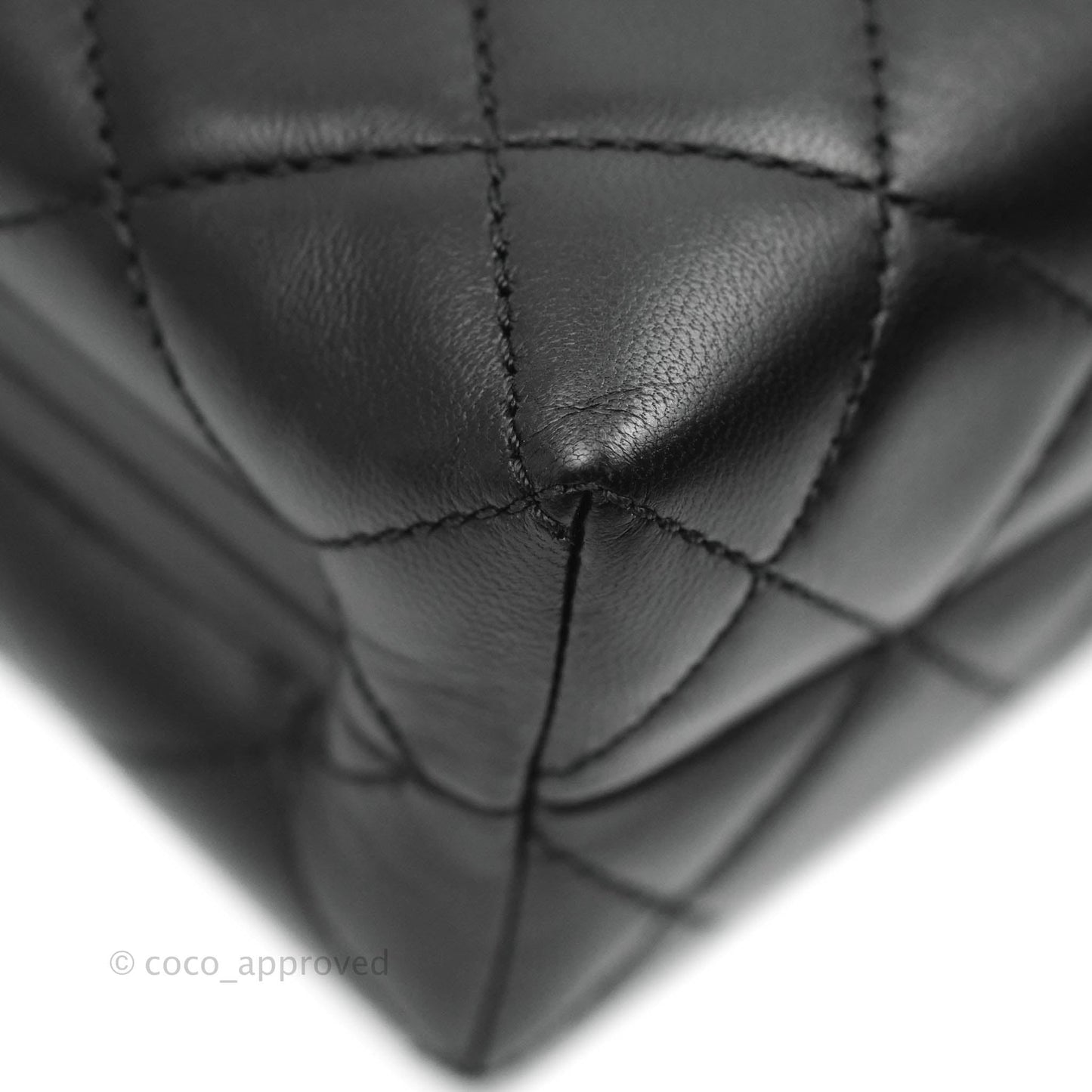 Chanel Quilted CC Kisslock Box With Chain Black Lambskin Ruthenium Hardware