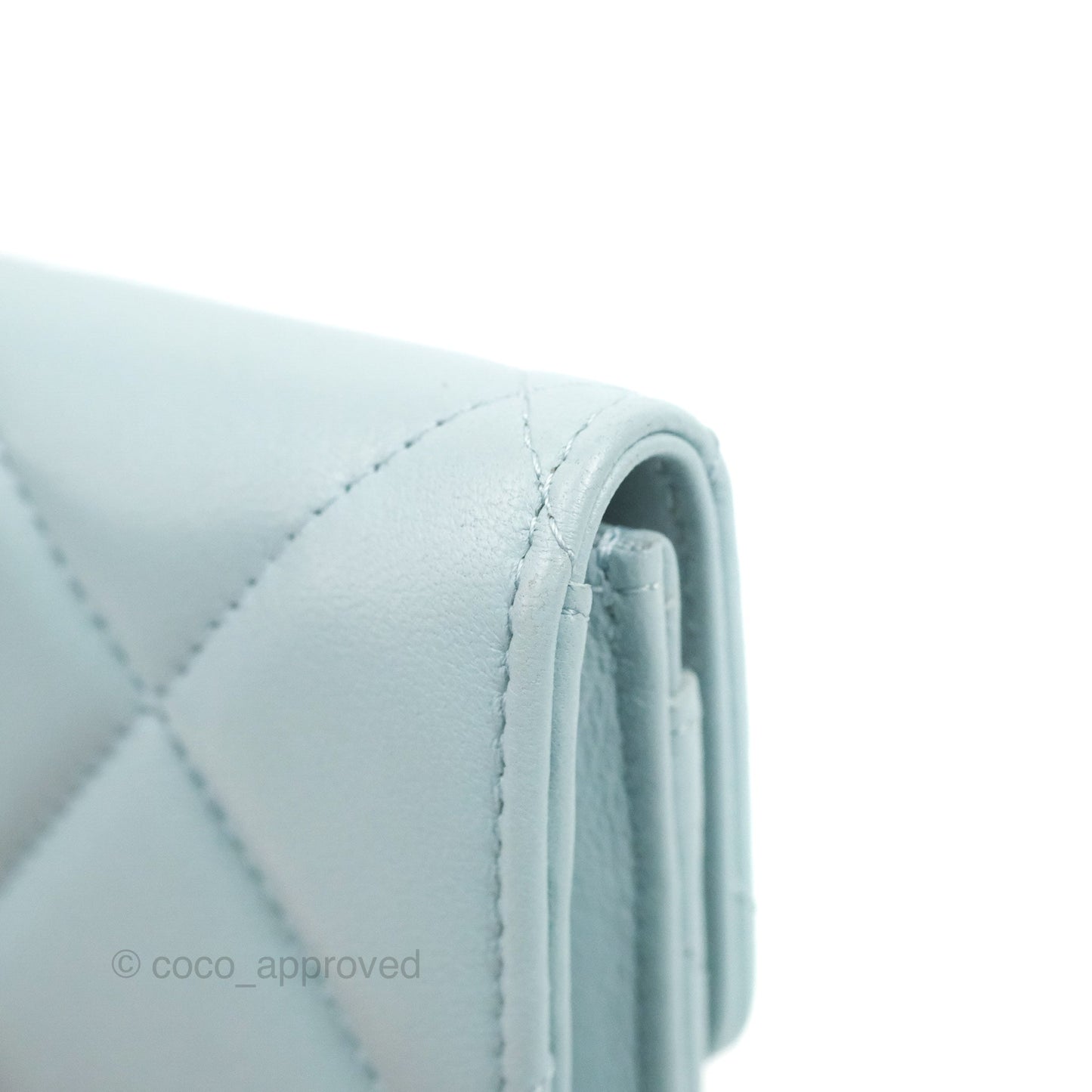 Chanel 19 Quilted Flap Card Holder Light Blue Lambskin