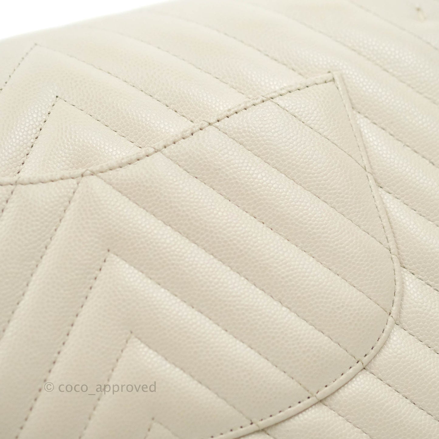 Chanel Classic M/L Medium Double Flap Chevron Ivory Caviar Gold Hardware
