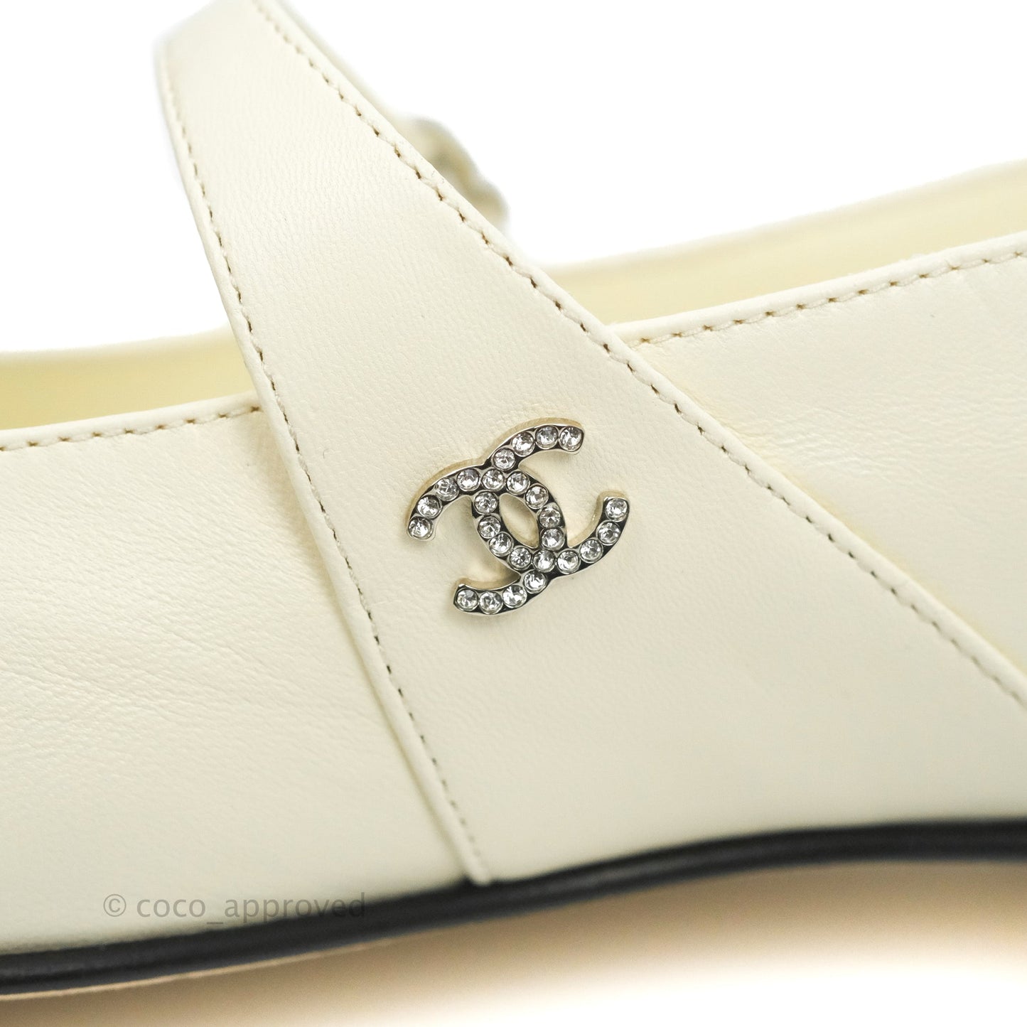 Chanel Mary Janes Flats White/Black 36.5