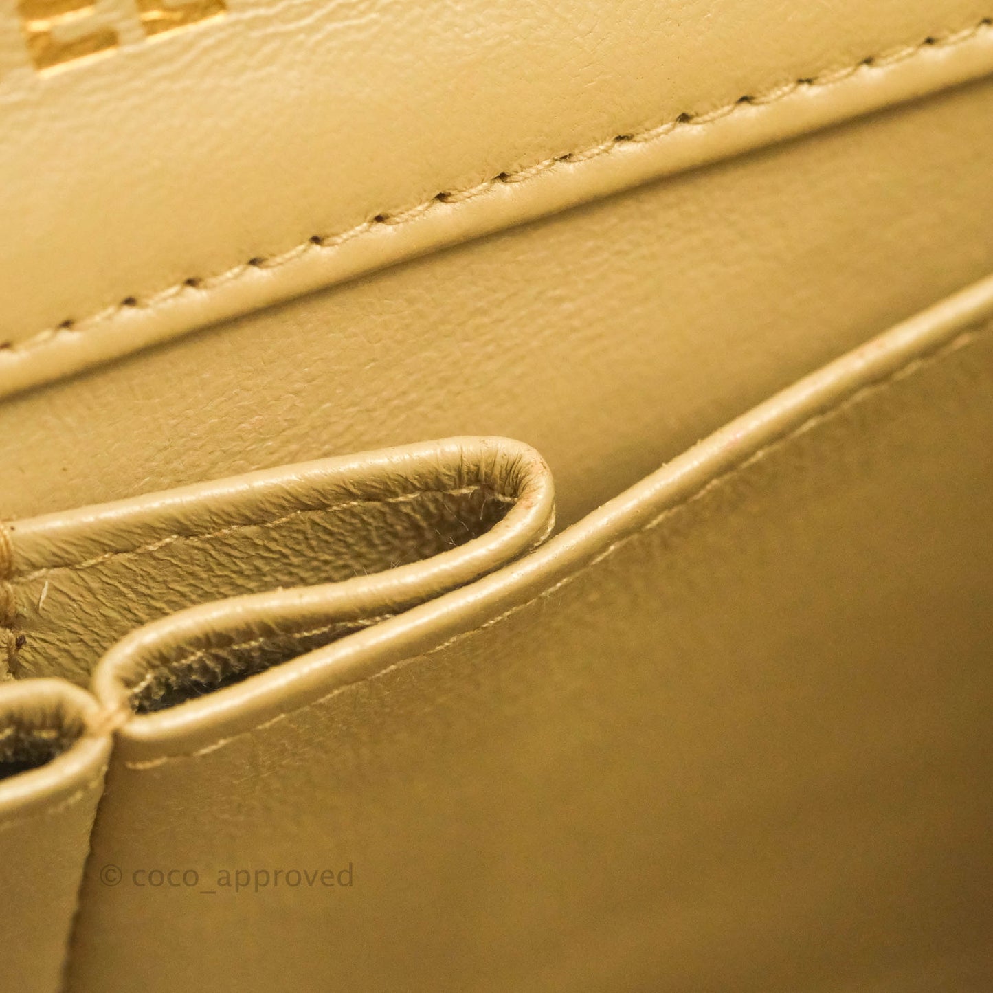 Chanel Vintage Small Single Full Flap Bag Beige Lambskin 24K Gold Hardware