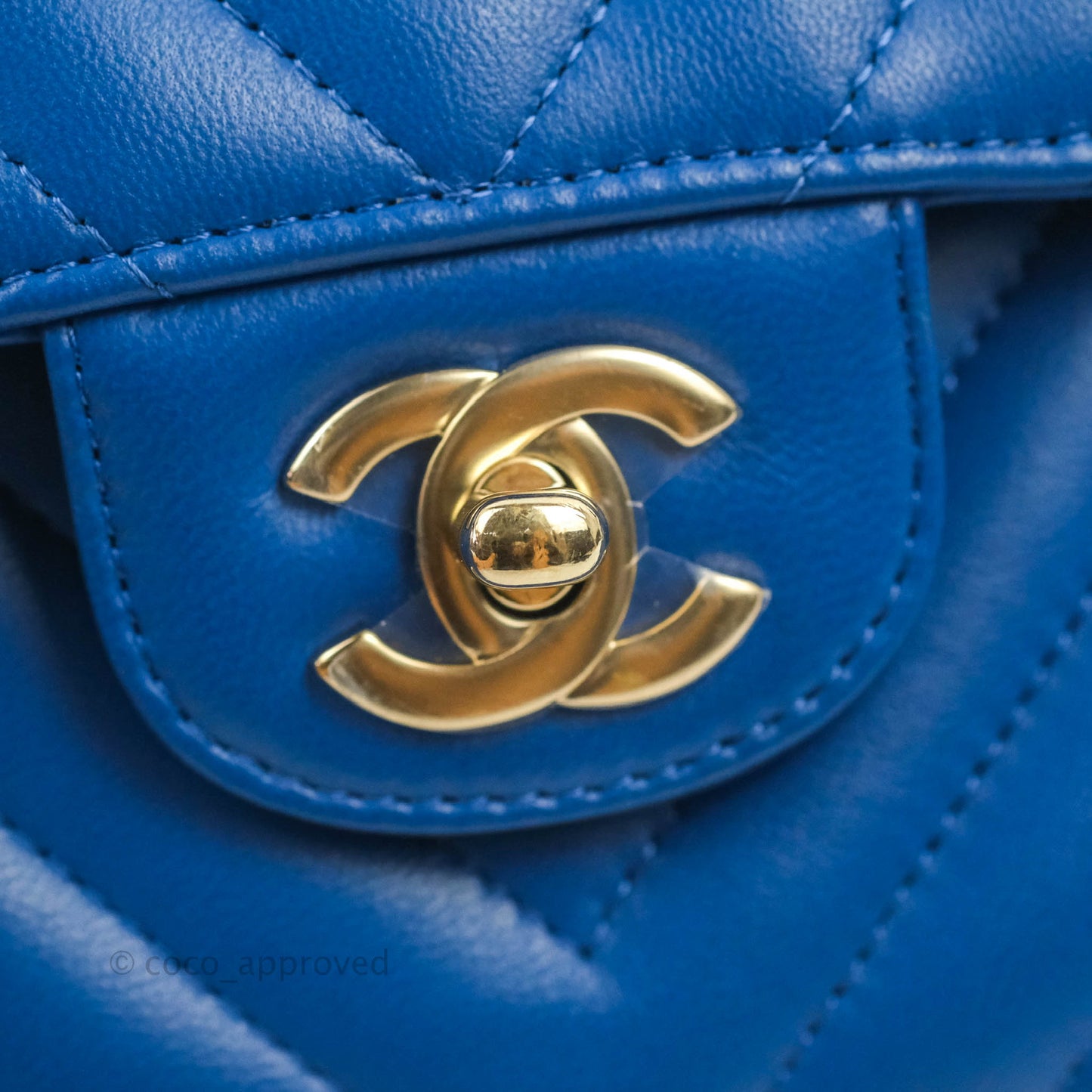 Chanel Classic Chevron S/M Small Double Flap Blue Lambskin Gold Hardware