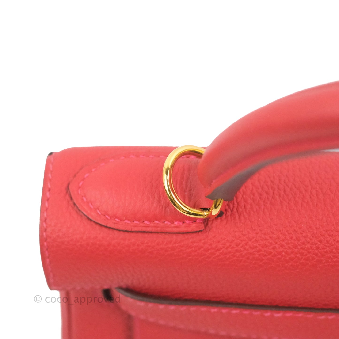 Hermès Retourne Taurillon Kelly 28 Rouge Pivoine Clemence Gold Hardware