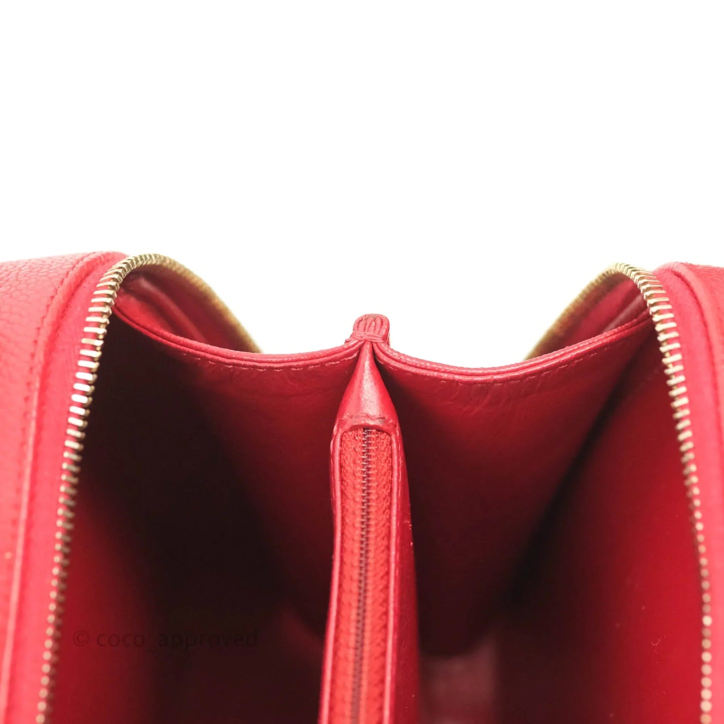 Chanel Quilted Medium CC Filigree Vanity Case Red Caviar Gold Hardware