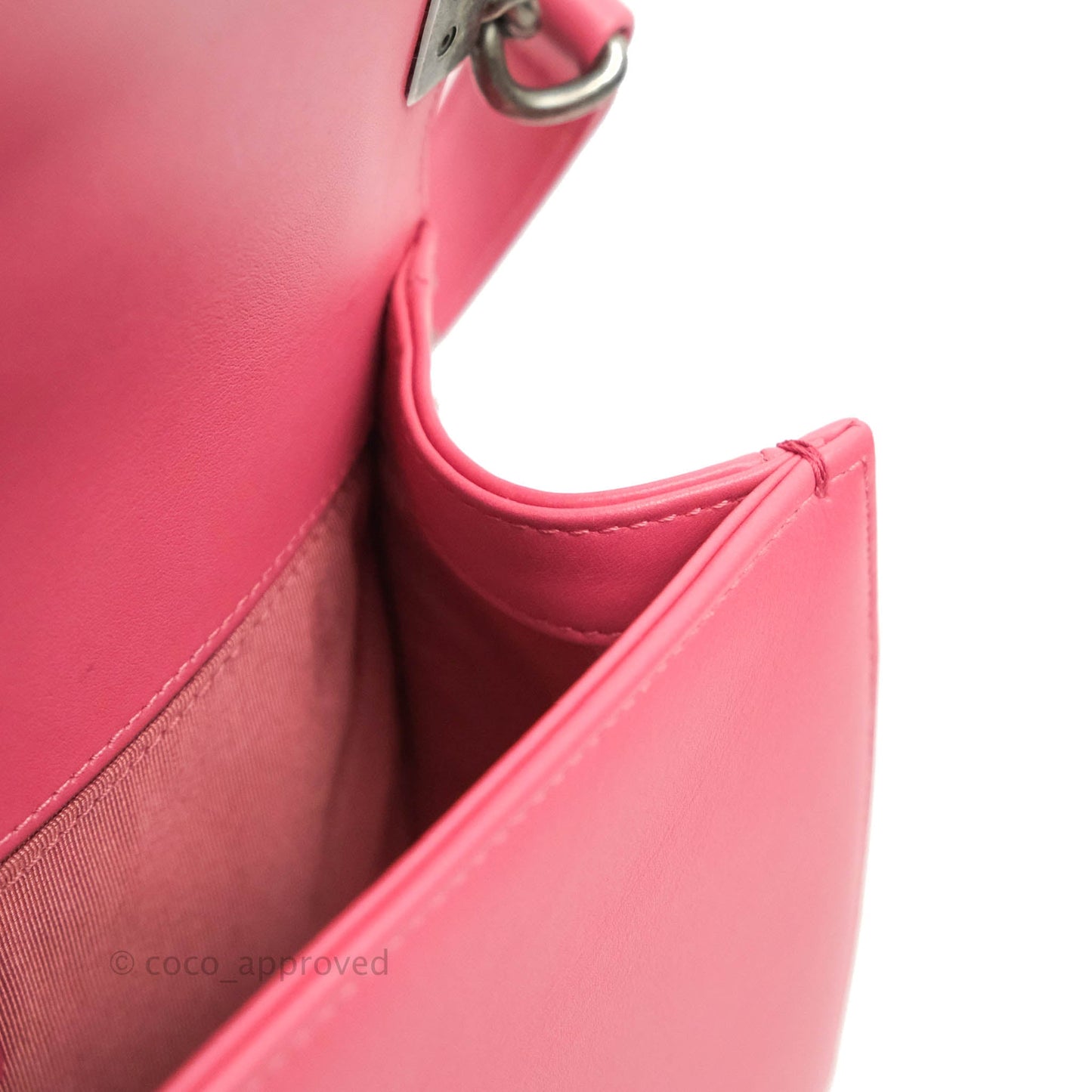 Chanel Medium Boy Chevron Pink Calfskin Ruthenium Hardware
