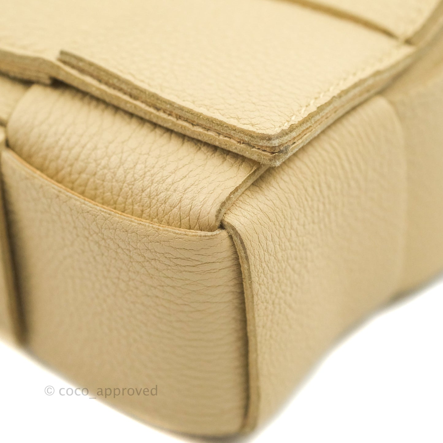Bottega Veneta Cassette Shoulder Bag Intreccio Porridge Grained Calfskin Gold Hardware