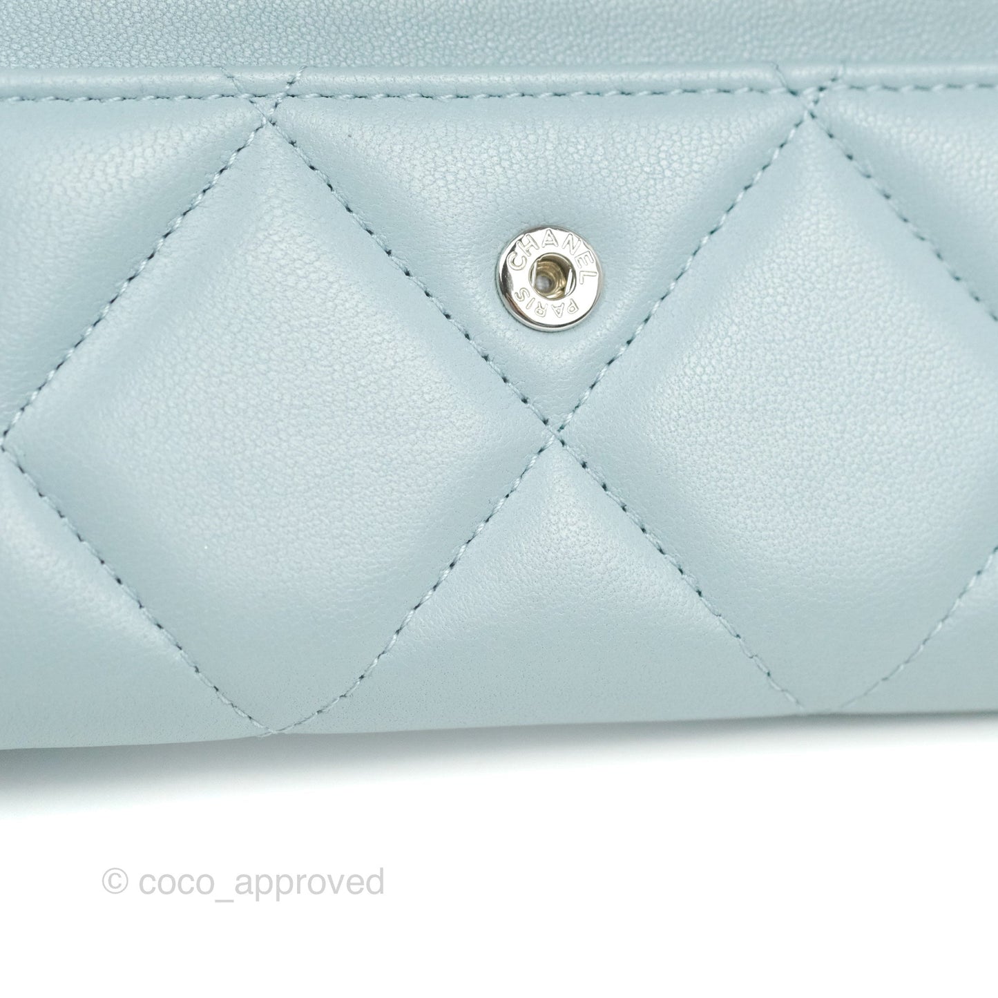 Chanel 19 Quilted Flap Card Holder Light Blue Lambskin