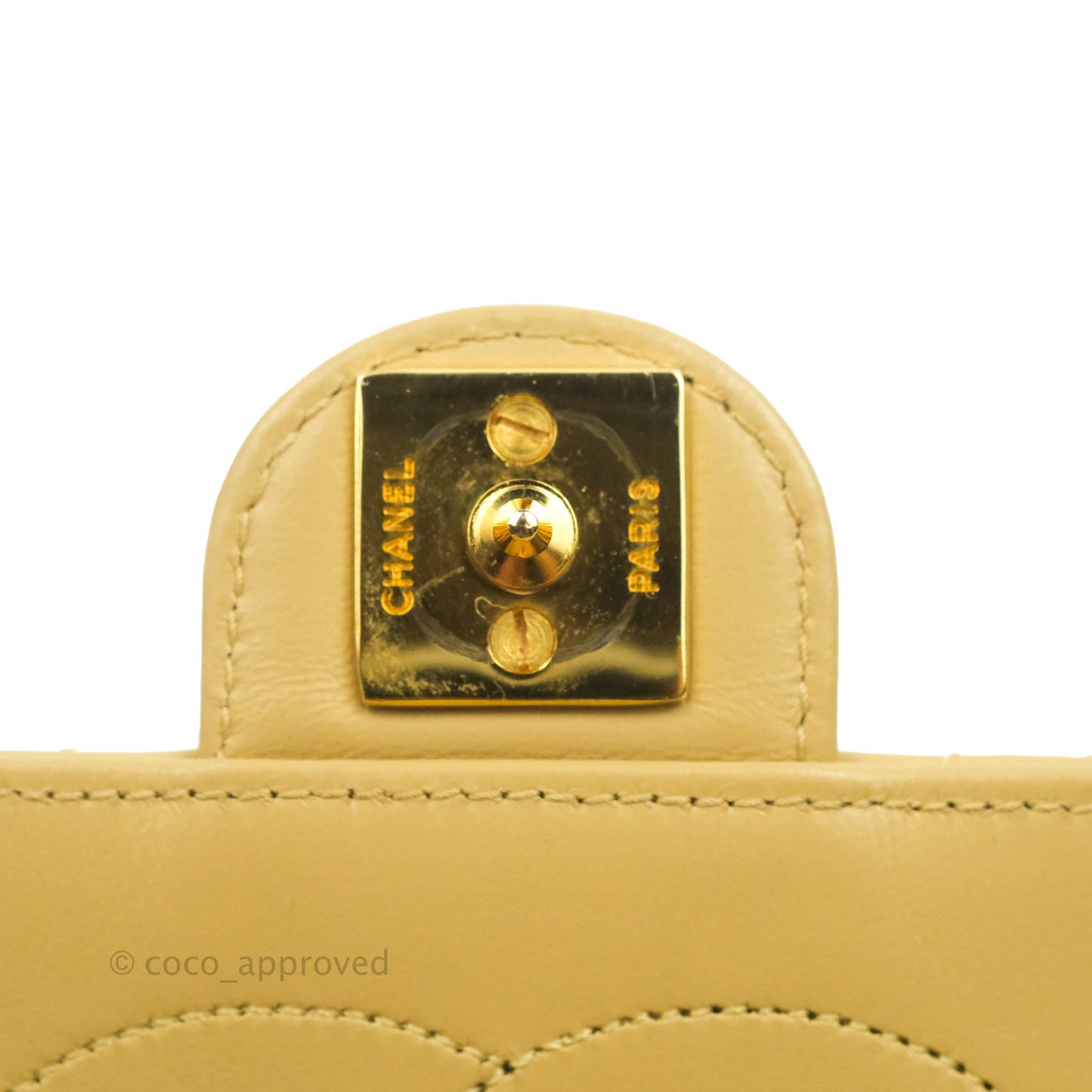 Chanel Vintage Single Flap Beige Lambskin 24K Gold Hardware