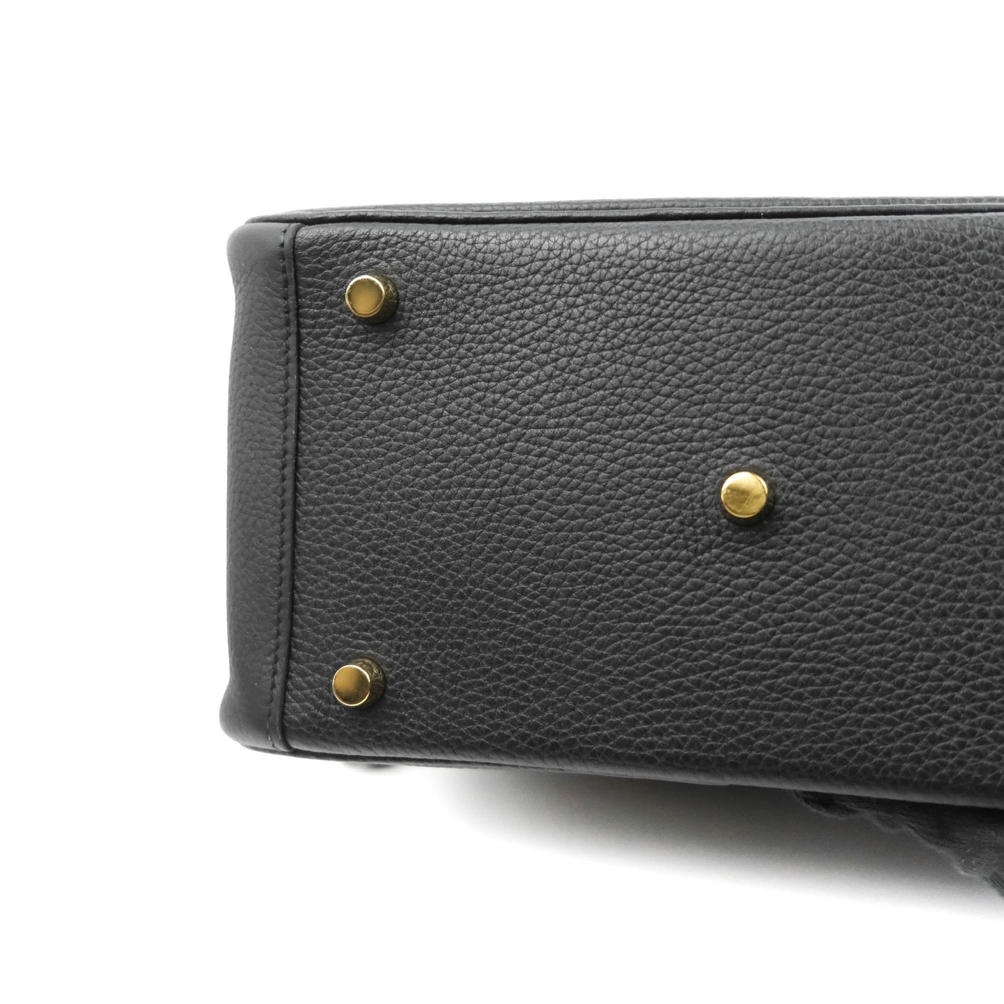 Hermès Lindy 26 Taurillion Clemence Black Gold Hardware