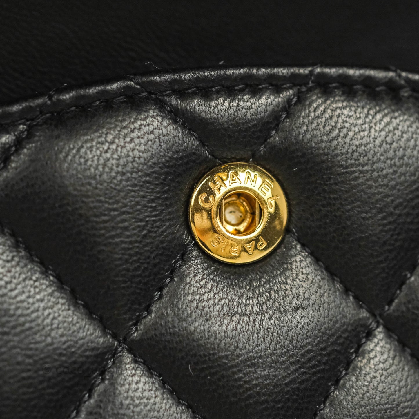 Chanel Classic M/L Medium Double Flap Black Lambskin Gold Hardware
