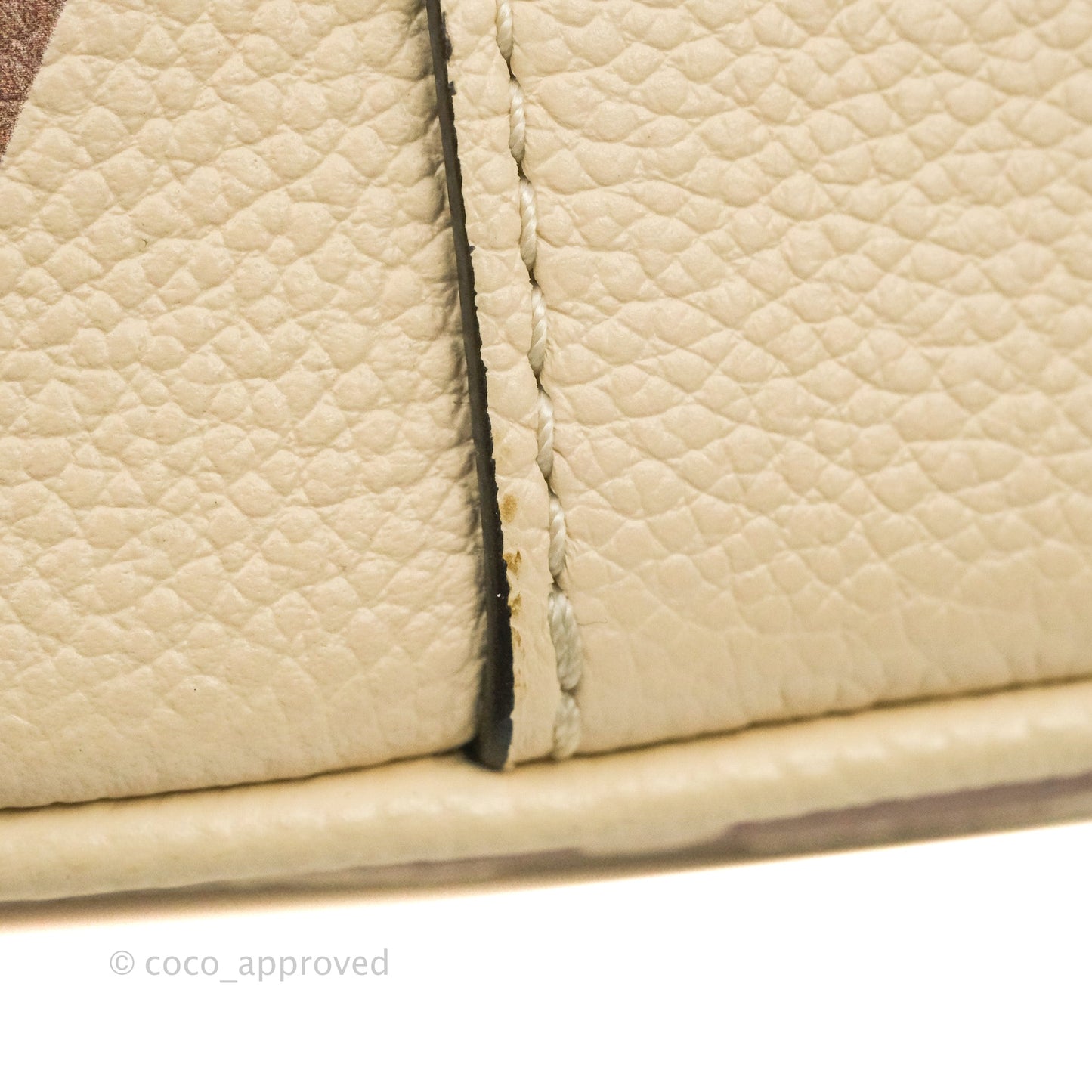 Louis Vuitton Empreinte Monogram Giant Vanity PM Creme Bois De Rose
