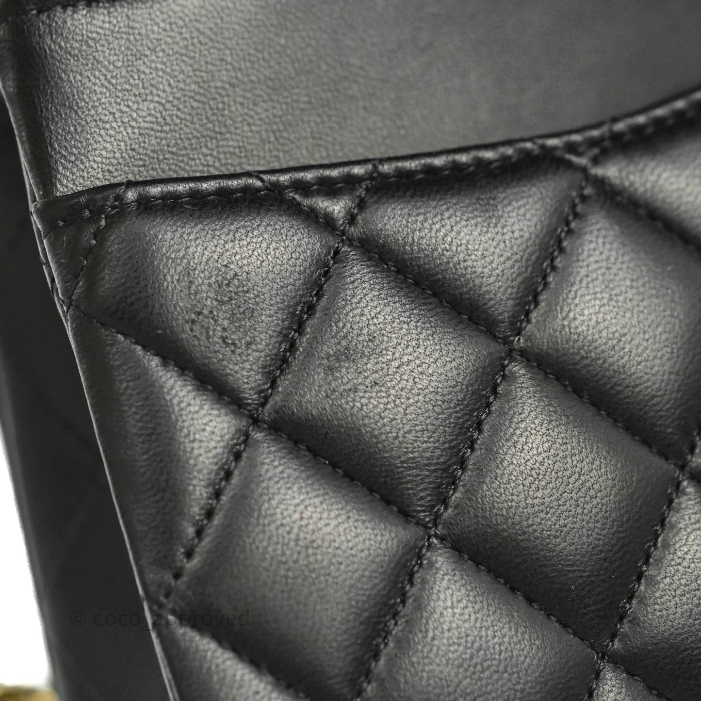 Chanel Classic M/L Medium Double Flap Black Lambskin Gold Hardware