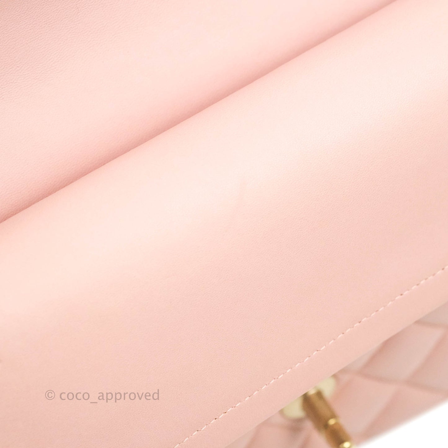 Chanel Classic M/L Medium Flap Quilted Light Pink Lambskin Matte Gold Hardware