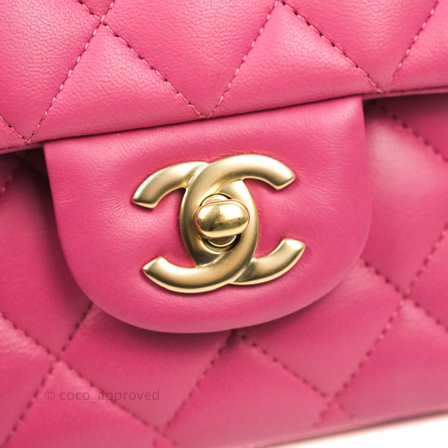 Chanel Classic M/L Medium Double Flap Pink Lambskin Matte Gold Hardware