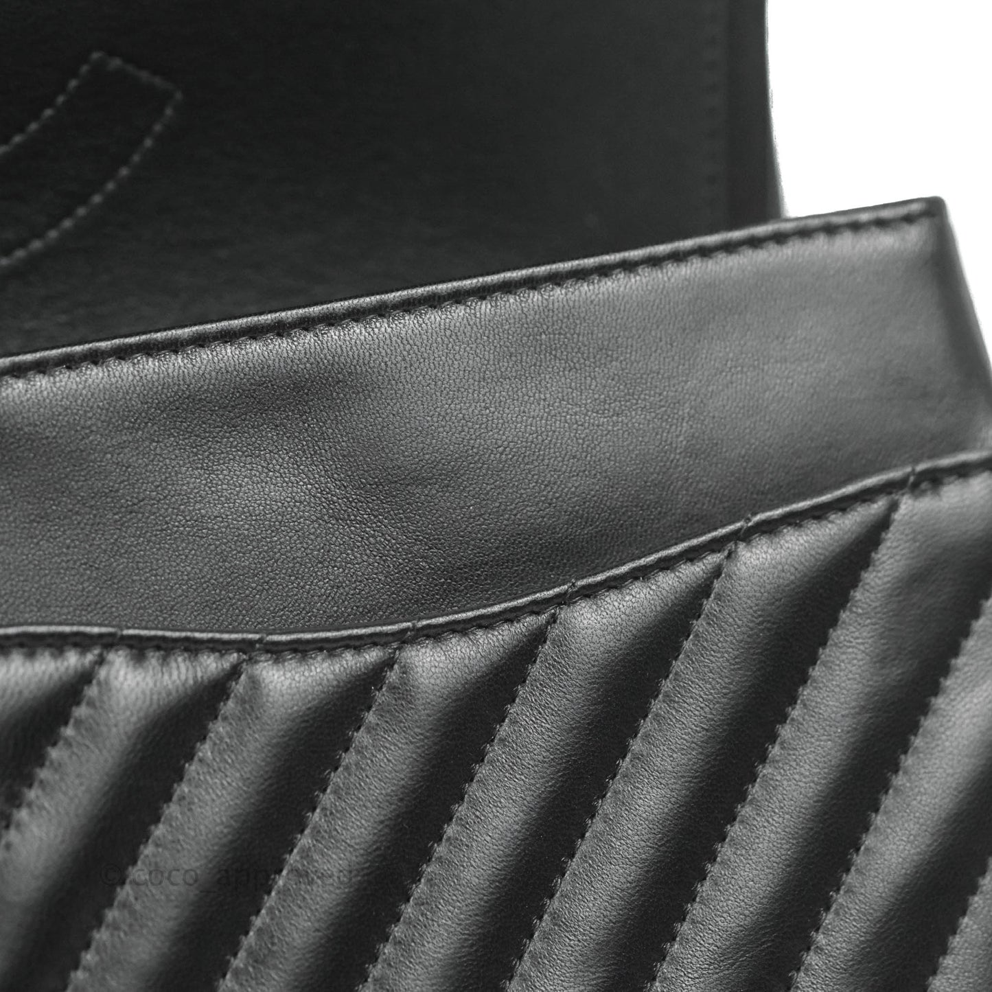 Chanel Jumbo Double Flap So Black Chevron Lambskin Black Hardware⁣⁣