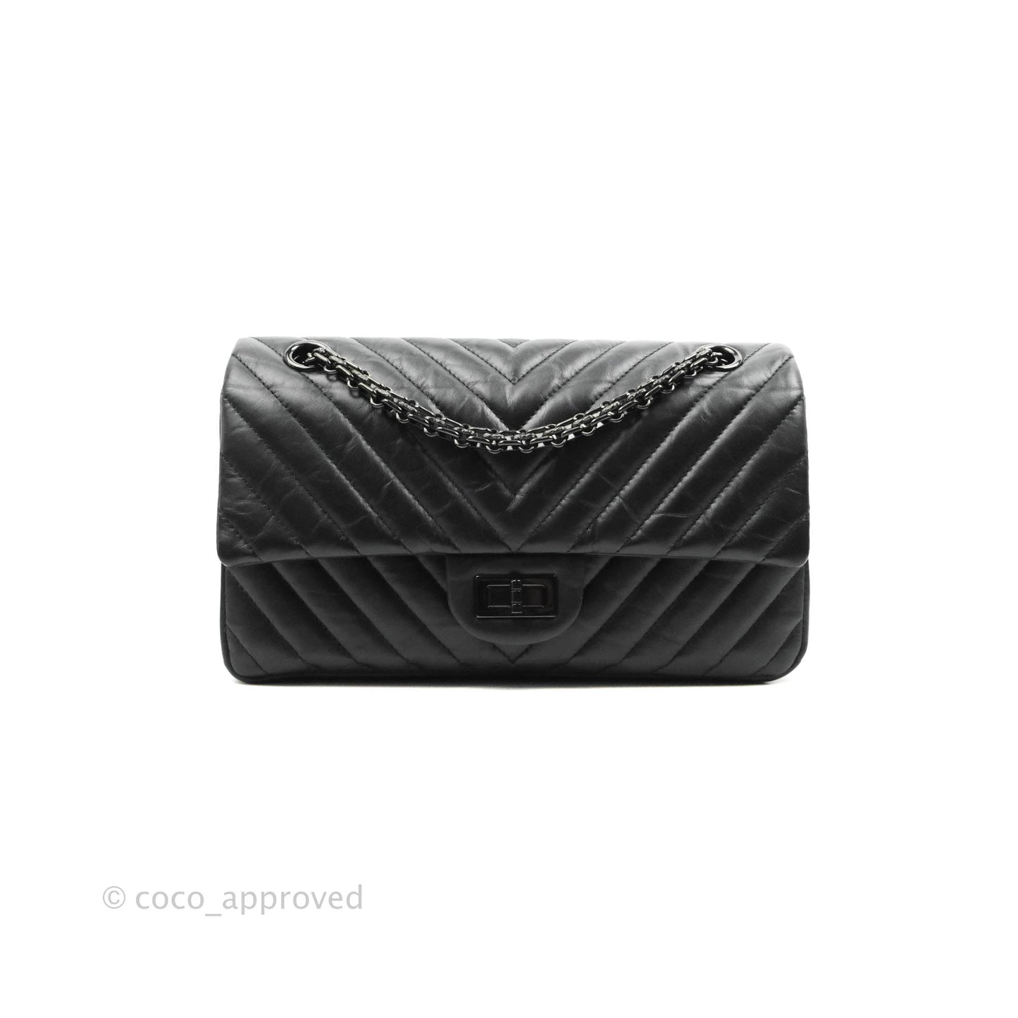 Chanel Reissue 225 Chevron Aged Calfskin So Black